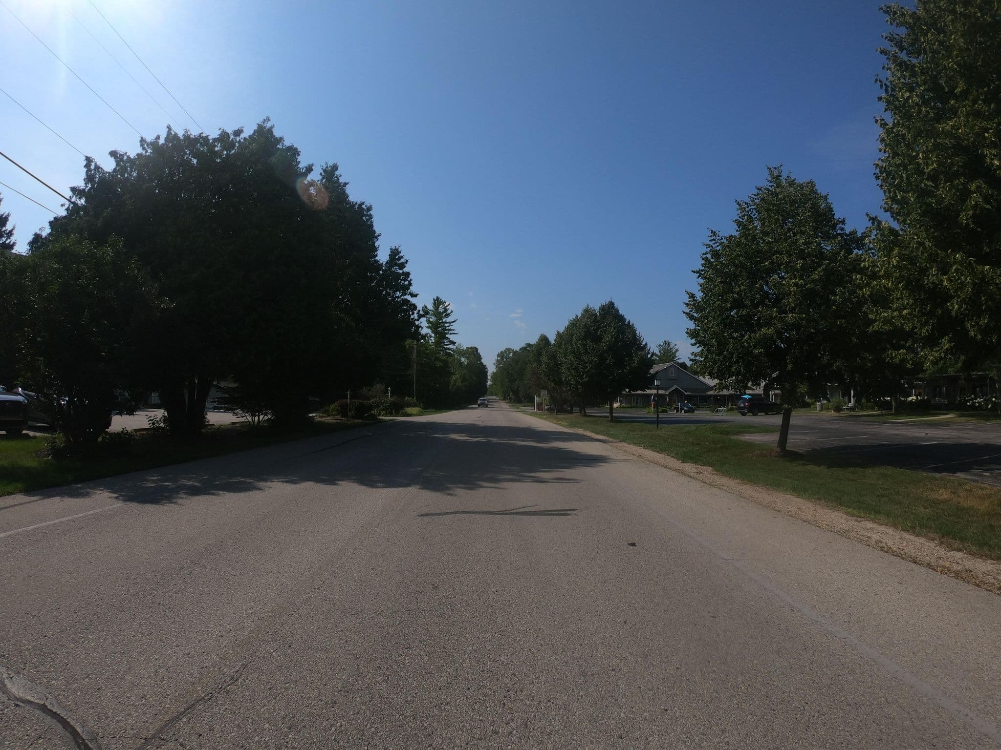 Street view near Applecreek Hotel, Menominee — © theman (CC BY-SA · Mapillary)