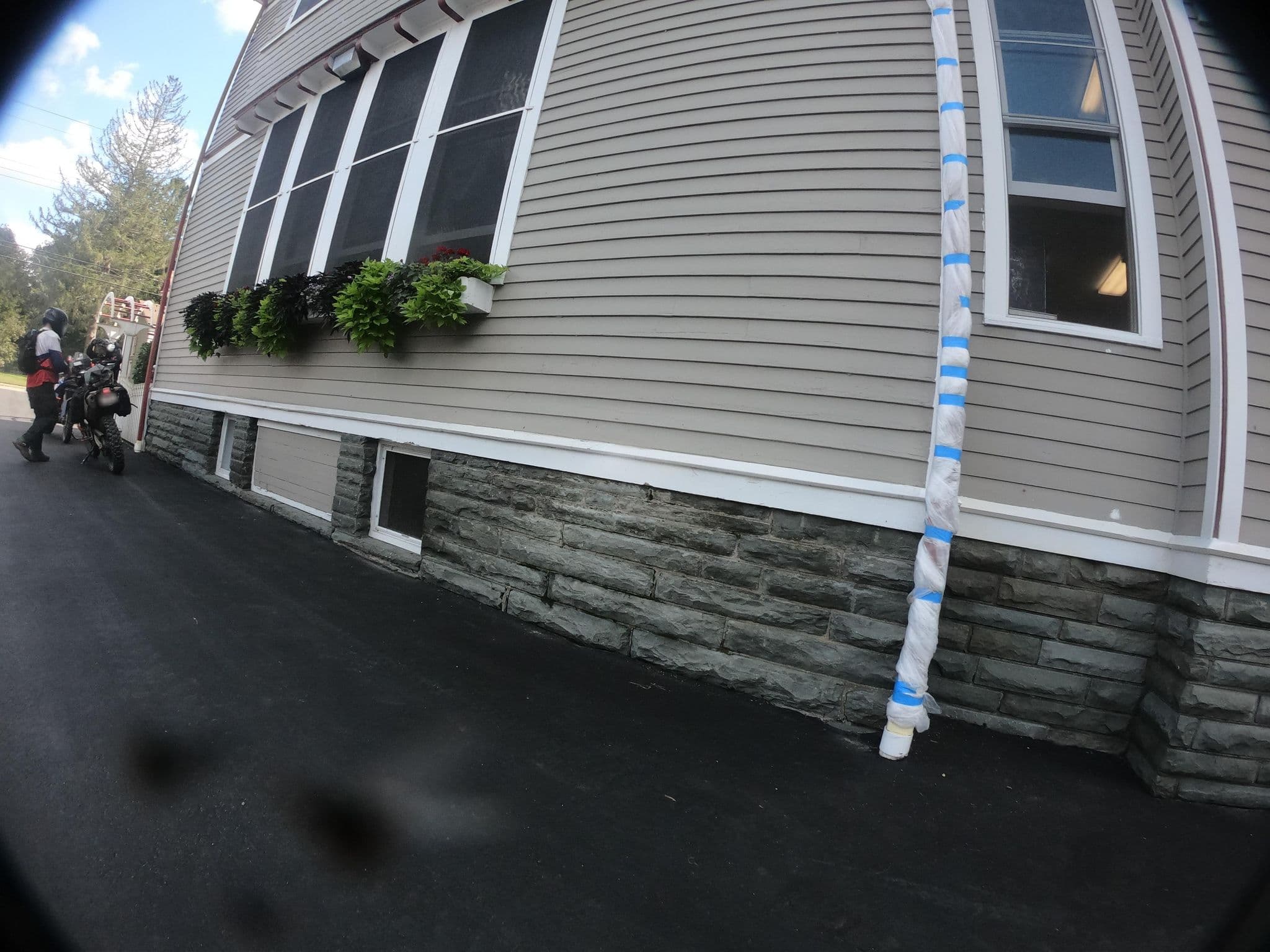 Street view near The Old Schoolhouse Inn & Restaurant, Livingston Manor — © pfbreton (CC BY-SA · Mapillary)