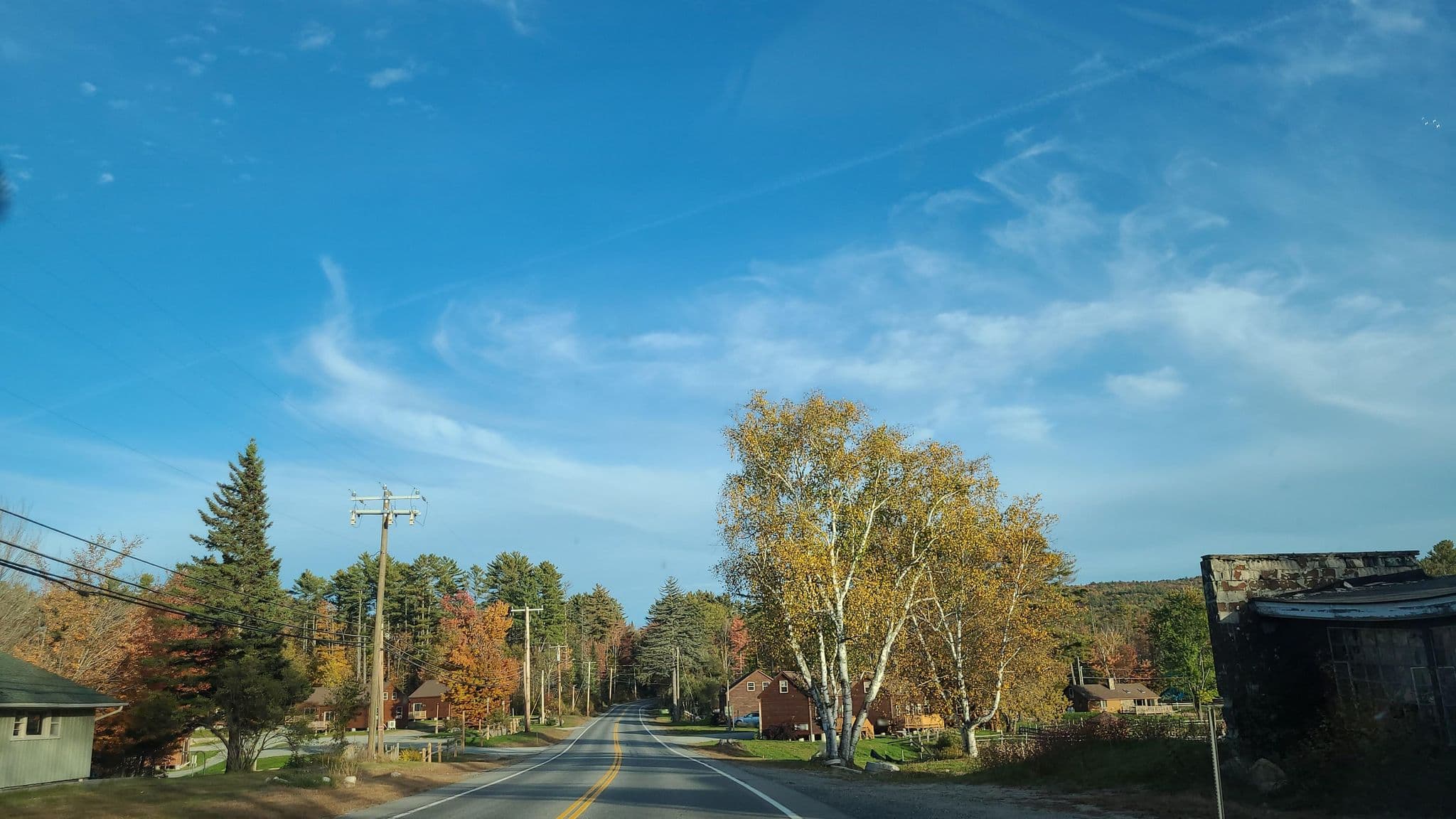 Street view near Presidential Mountain Resort, Saint Johnsbury — © jacklehoullier (CC BY-SA · Mapillary)