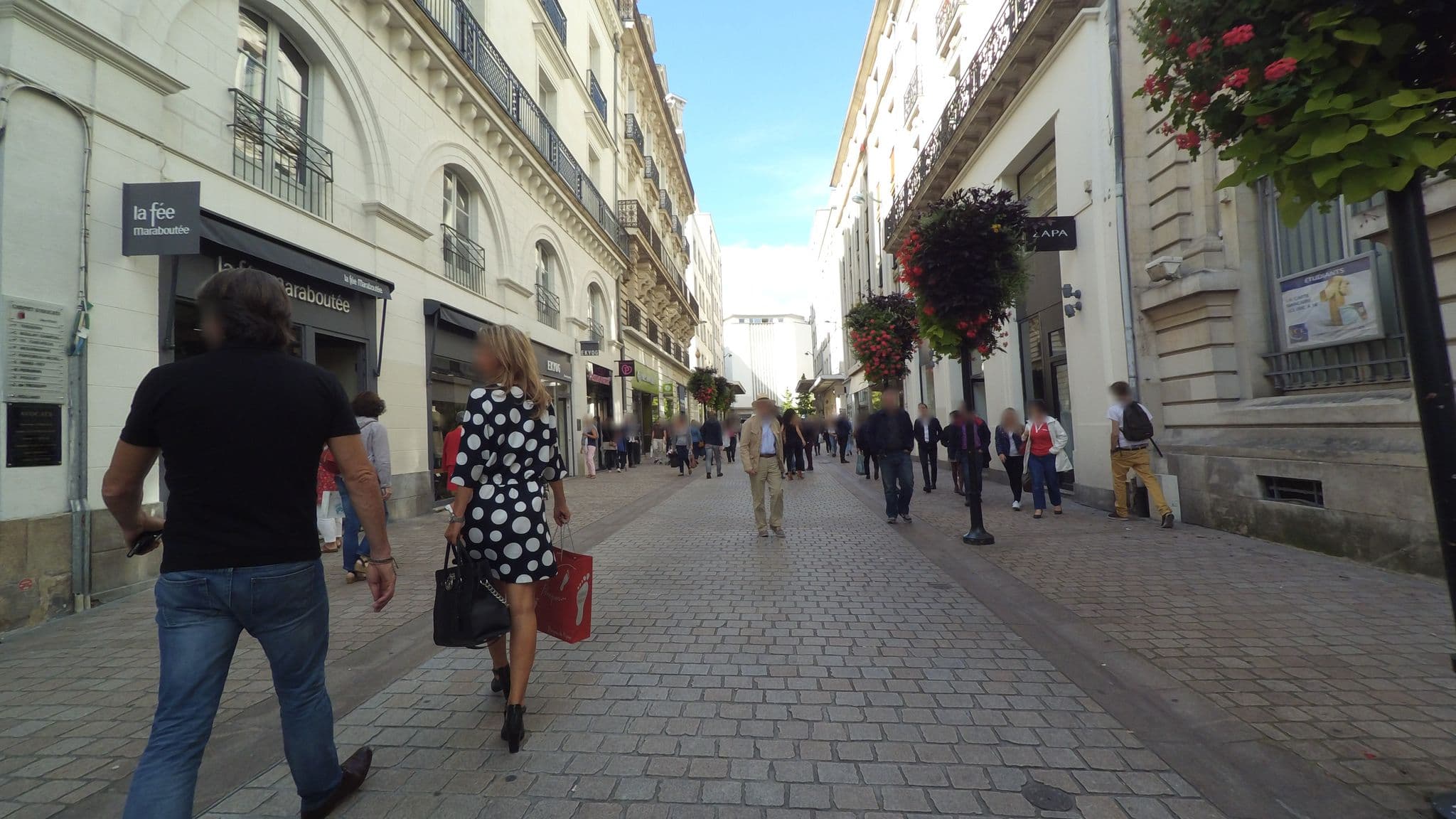 Street view near Ibis Styles Nantes Centre Place Graslin, Nantes — © stephanep (CC BY-SA · Mapillary)