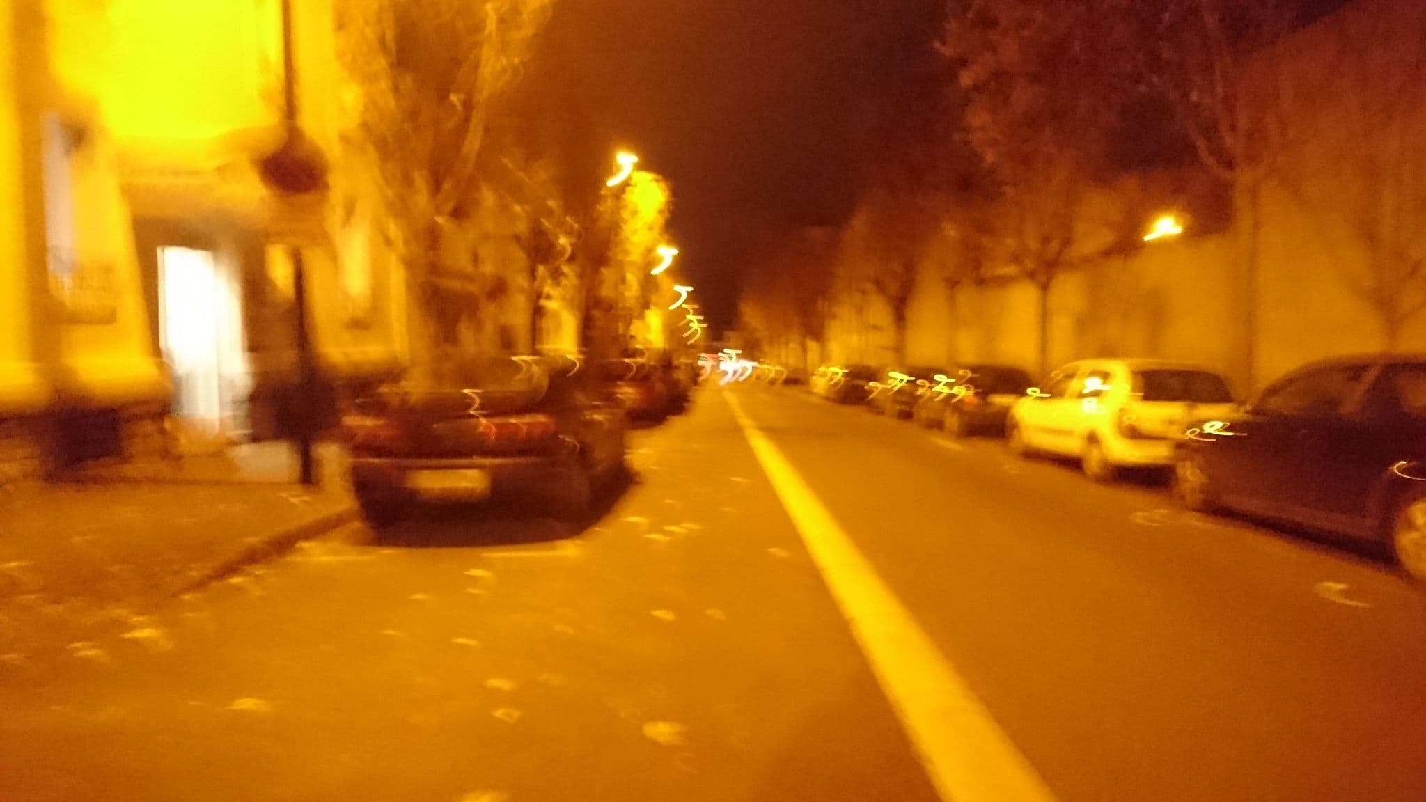 Street view near Albert Élisabeth, Clermont-Ferrand — © ljbouere (CC BY-SA · Mapillary)
