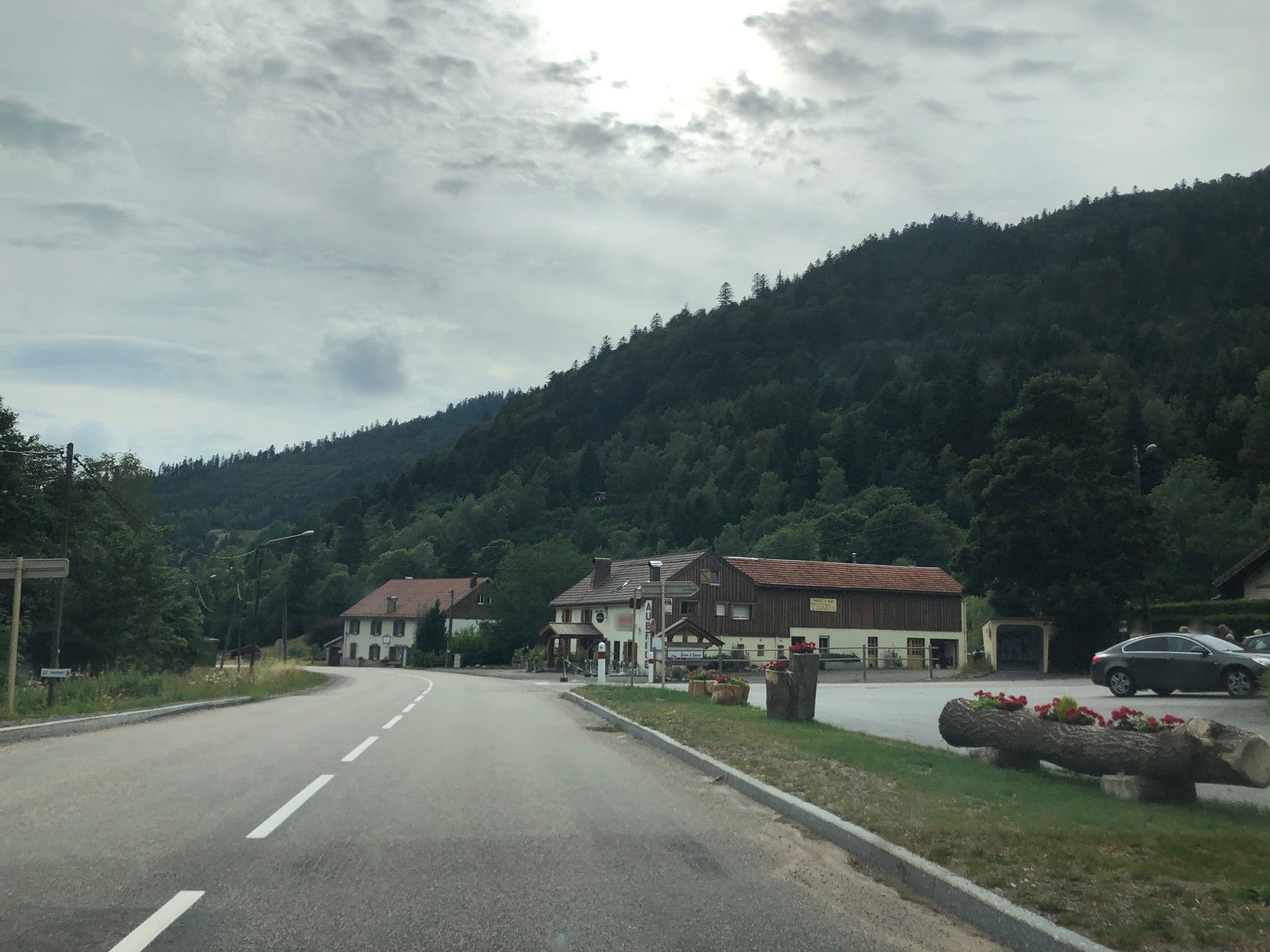 Street view near Le Couarôge, La Bresse — © it_s_so_funny (CC BY-SA · Mapillary)