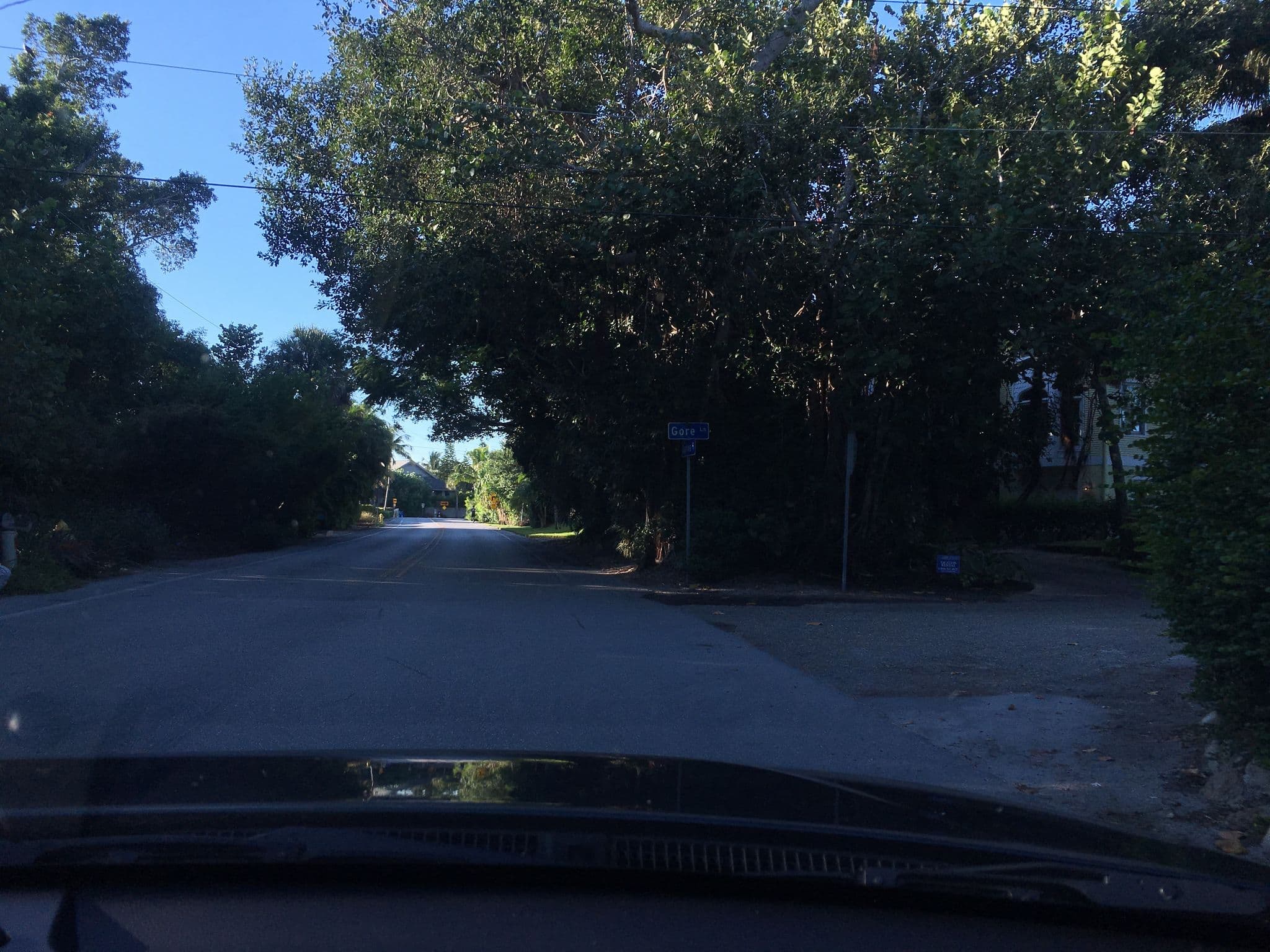Street view near Bauhinia, Saint James City — © raveneye (CC BY-SA · Mapillary)