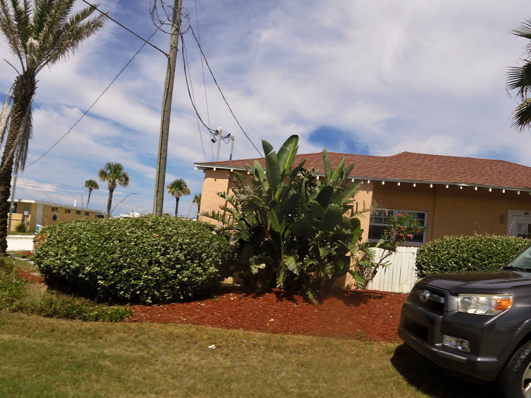 Street view near Seaside Trailer Park, Ormond Beach — © allen (CC BY-SA · Mapillary)
