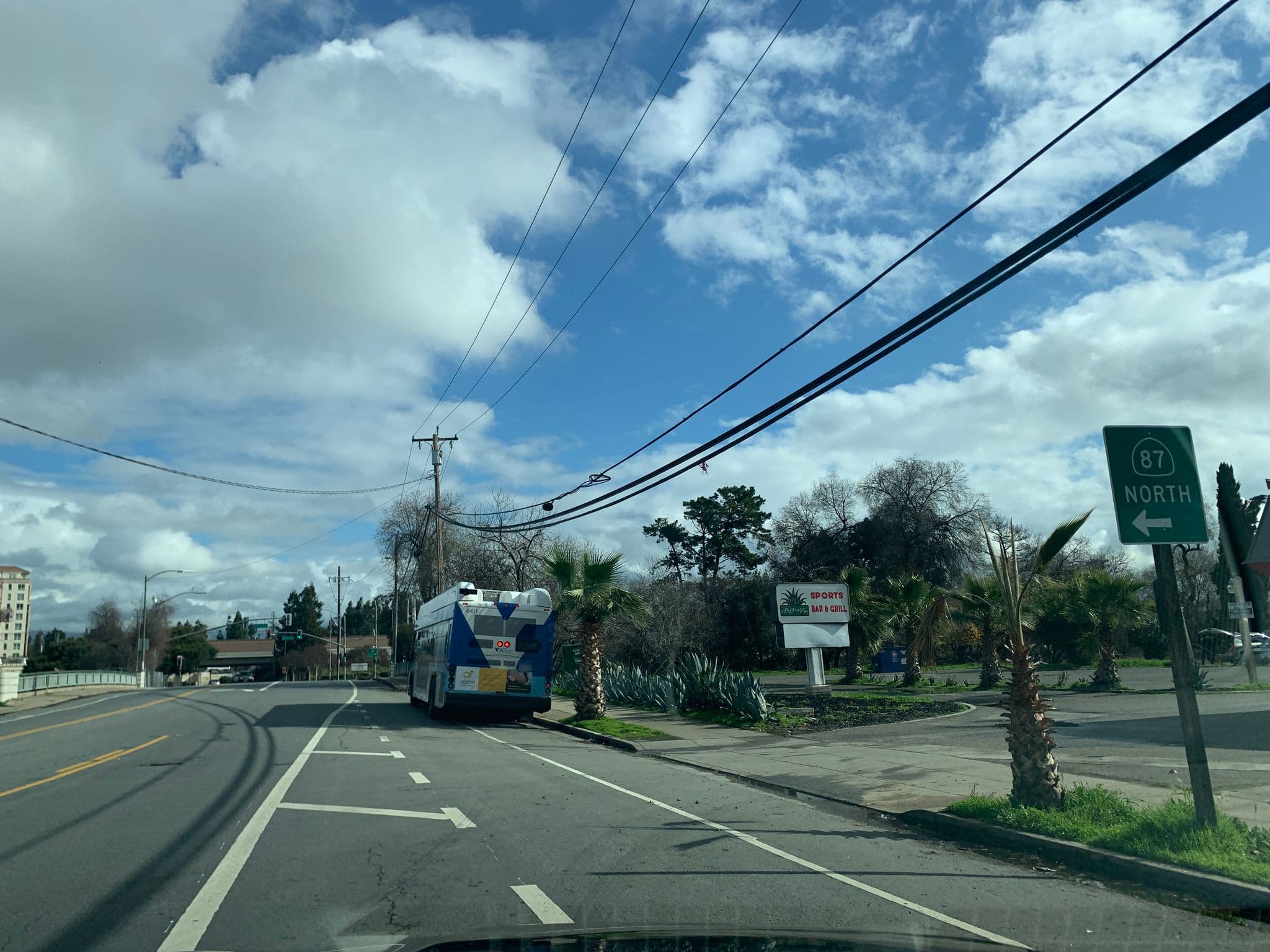 Street view near Creekside Inn, San Jose — © jleistman20 (CC BY-SA · Mapillary)