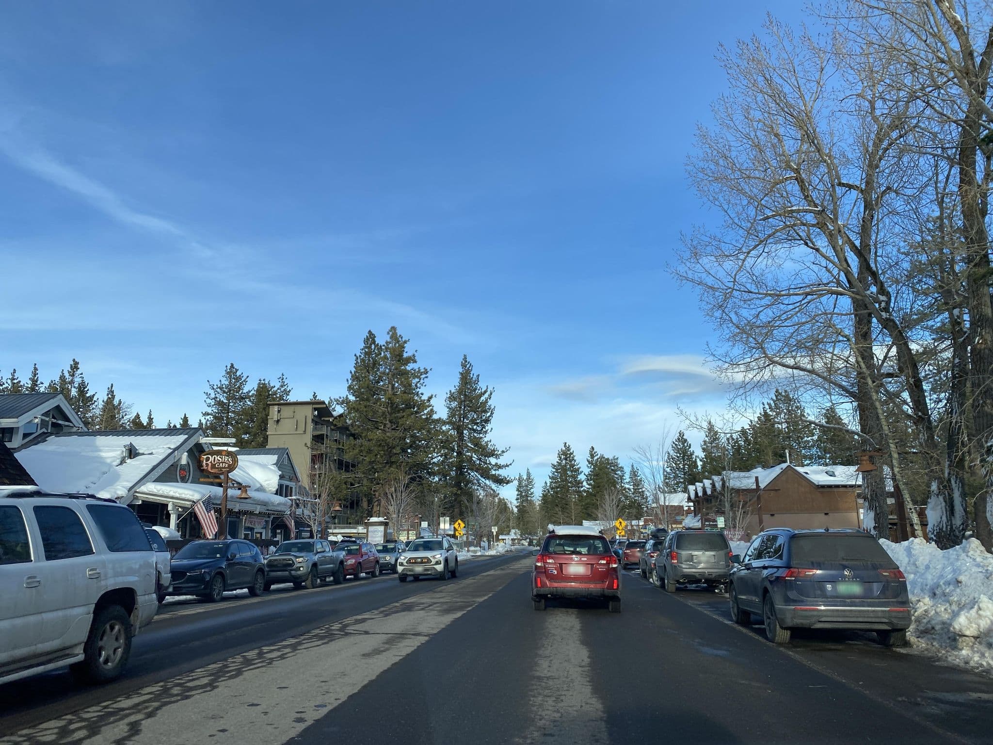 Street view near Watson Cabin, Lake Tahoe, Sunnyside-Tahoe City — © eneerhut (CC BY-SA · Mapillary)