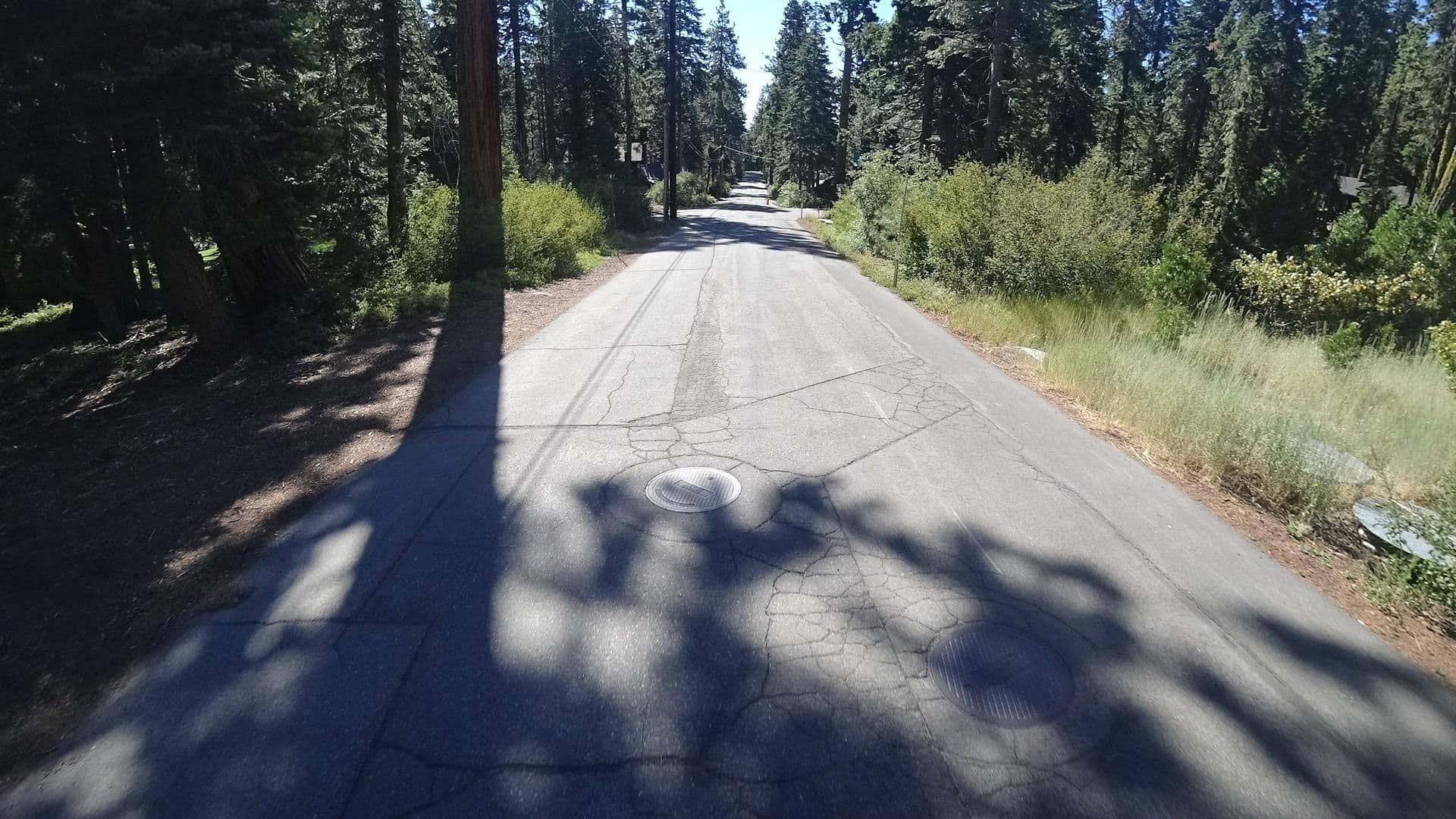 Street view near Celtic Lodge, Sunnyside-Tahoe City — © marker_geo (CC BY-SA · Mapillary)