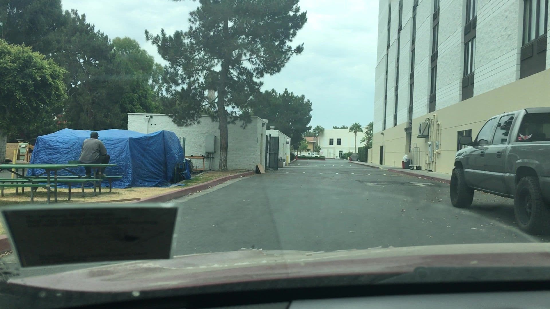 Street view near Holiday Inn Pool-, Buena Park — © lvl5 (CC BY-SA · Mapillary)