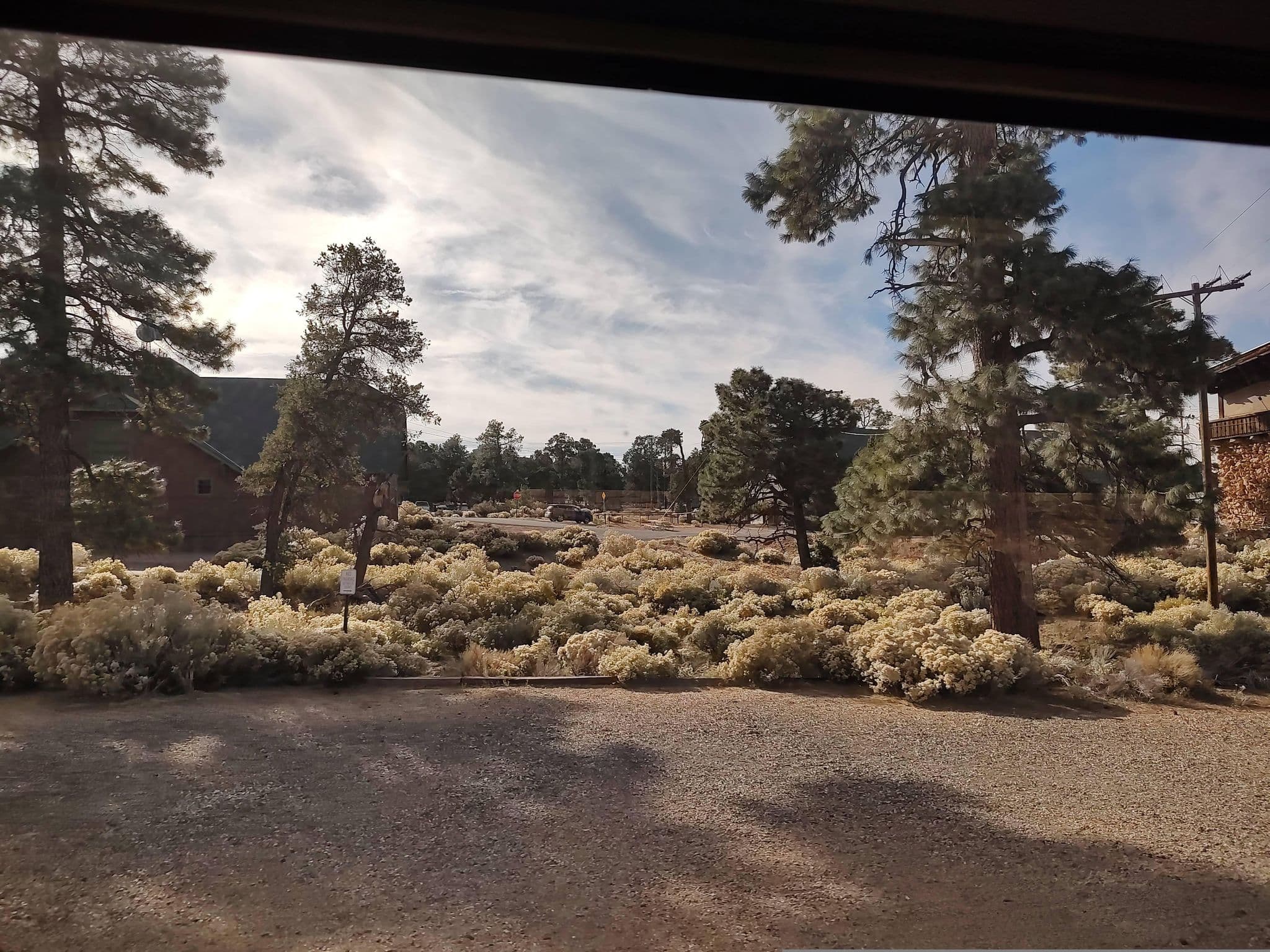 Street view near Juniper Lodge, Grand Canyon — © nmixter (CC BY-SA · Mapillary)