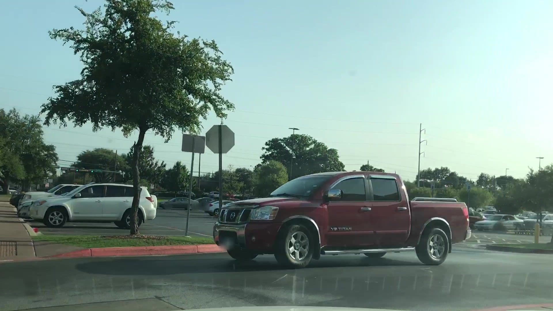 Street view near InTown Suites, Richardson — © lvl5 (CC BY-SA · Mapillary)