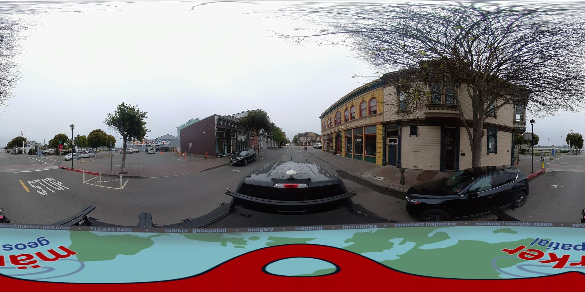 Street view near Upstairs at Cafe Waterfront, Eureka — © marker_geo1 (CC BY-SA · Mapillary)