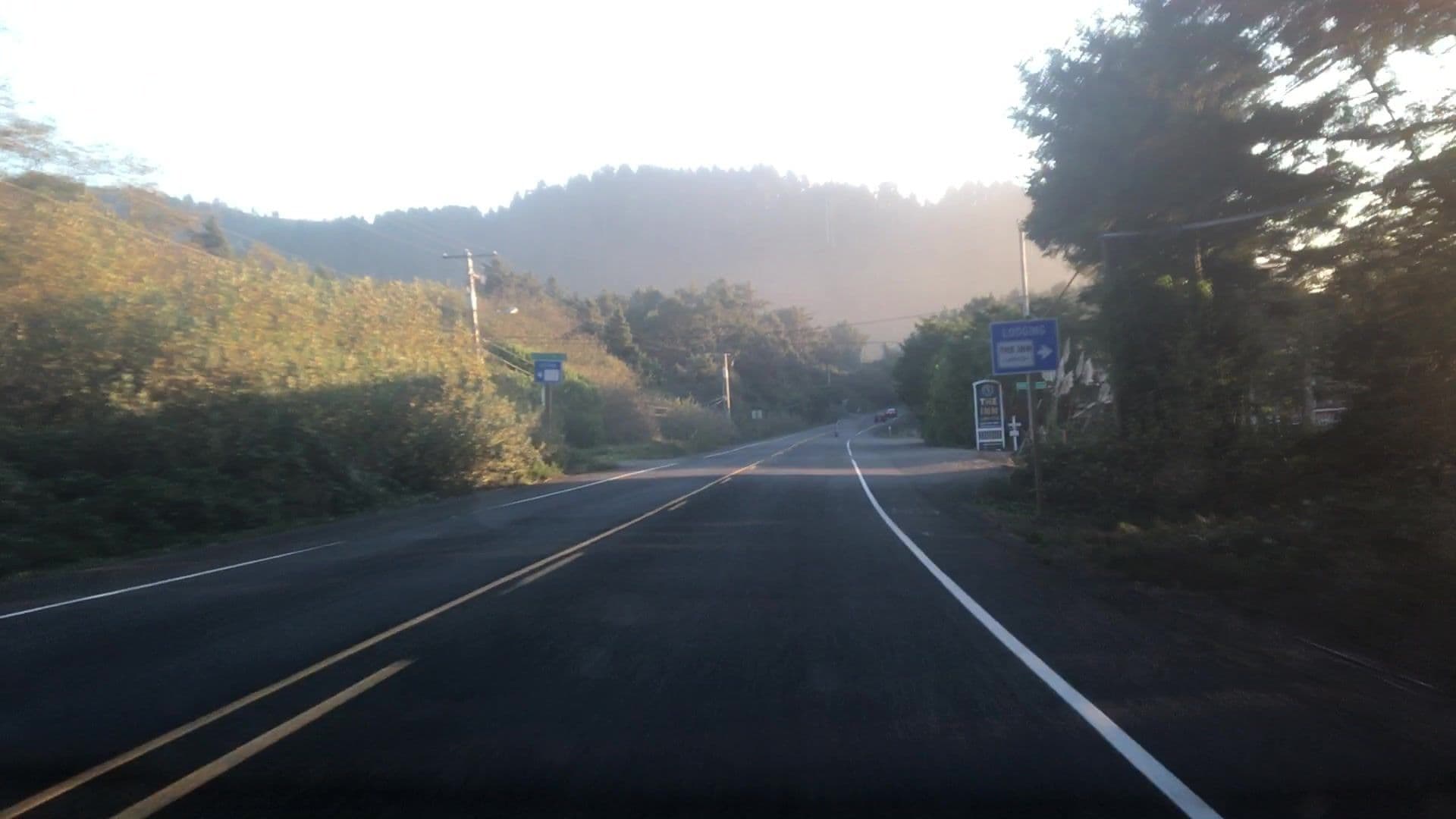 Street view near Arch Darkly, Cannon Beach — © lvl5 (CC BY-SA · Mapillary)
