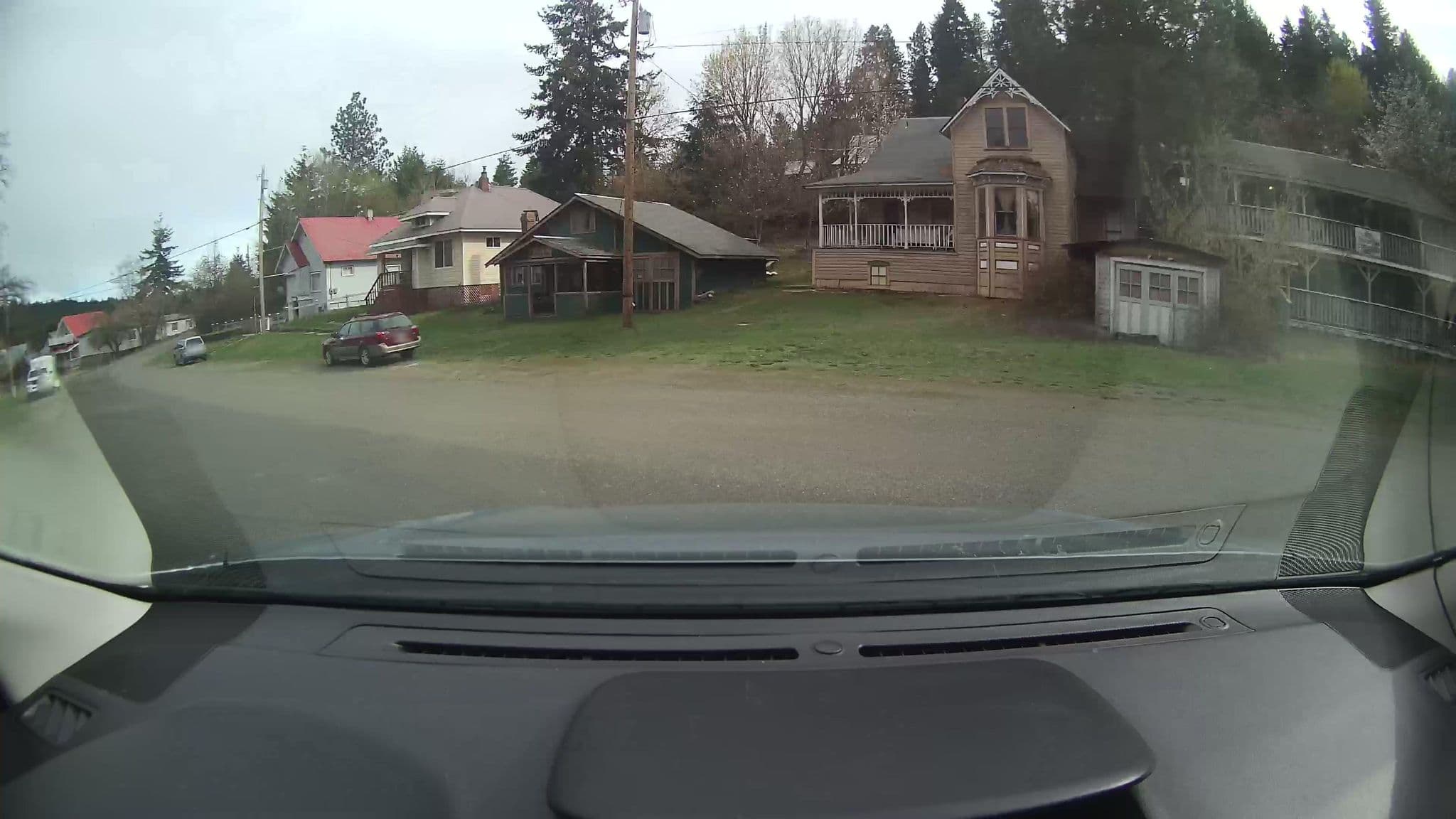 Street view near Roslyn Inns, Cle Elum — © damnitgetmybeer (CC BY-SA · Mapillary)