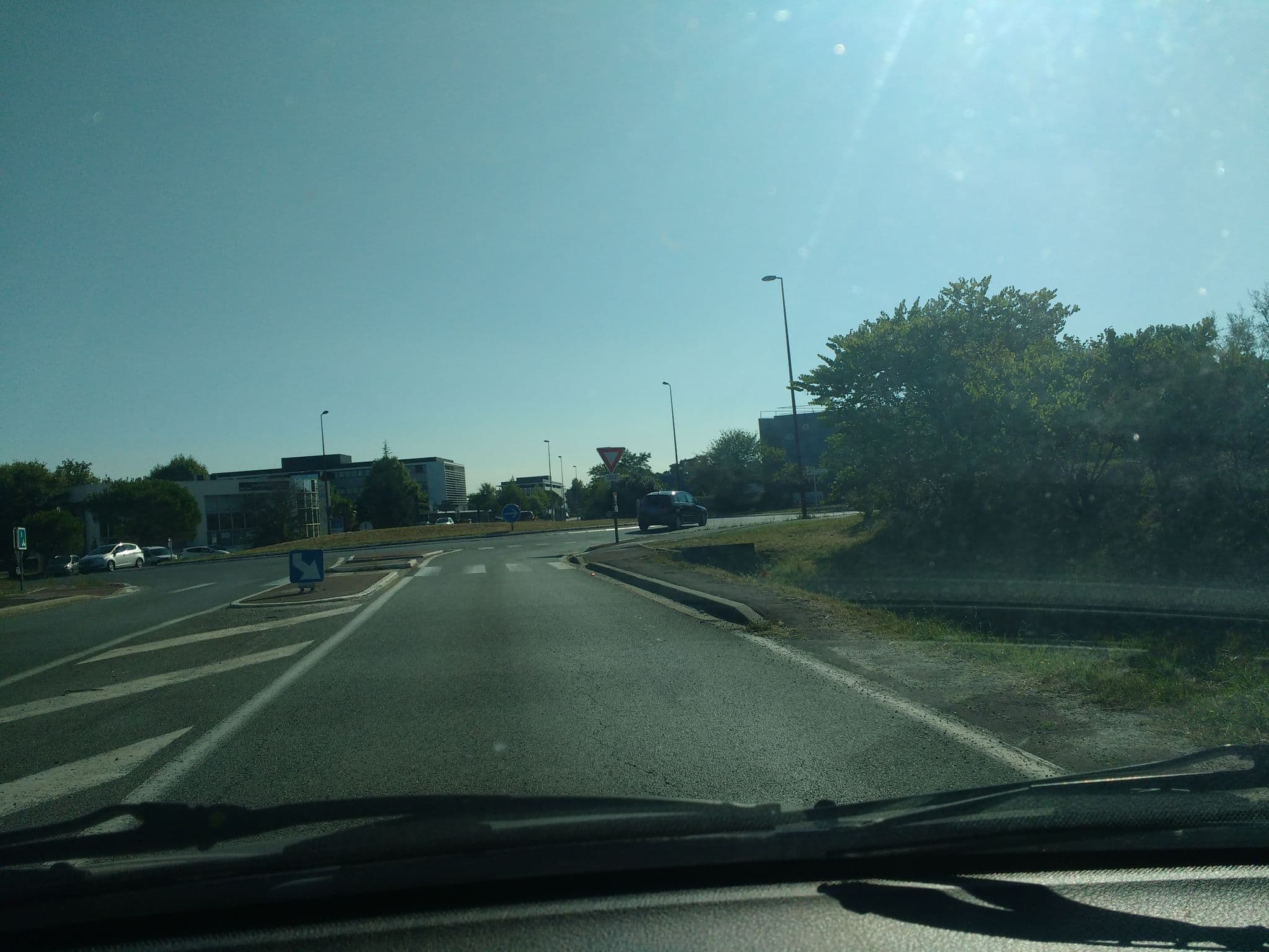 Street view near The Originals Access, Hôtel Bordeaux Aéroport (P'tit Dej-Hotel), Mérignac — © gitouche (CC BY-SA · Mapillary)