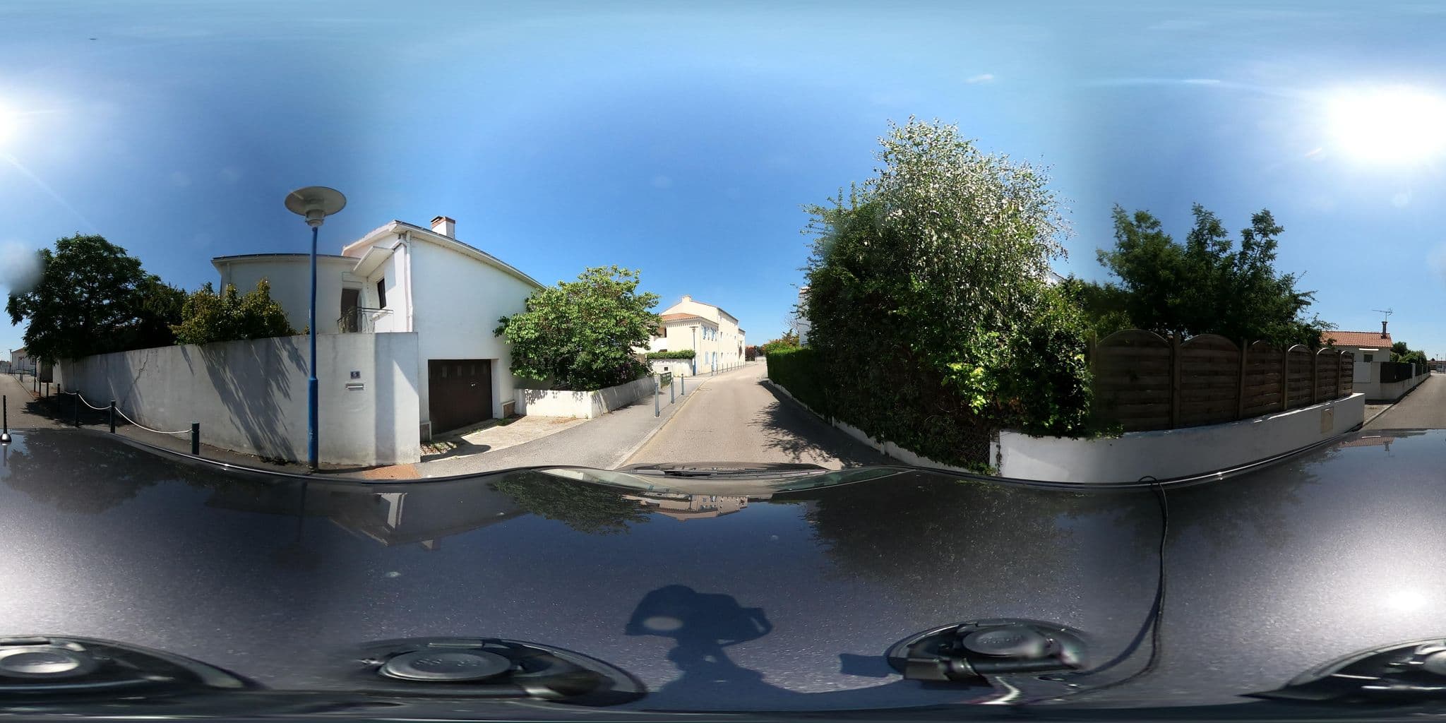 Street view near Hôtel Restaurant Vent d'eden Park, Saint-Hilaire-de-Riez — © u4y0u (CC BY-SA · Mapillary)
