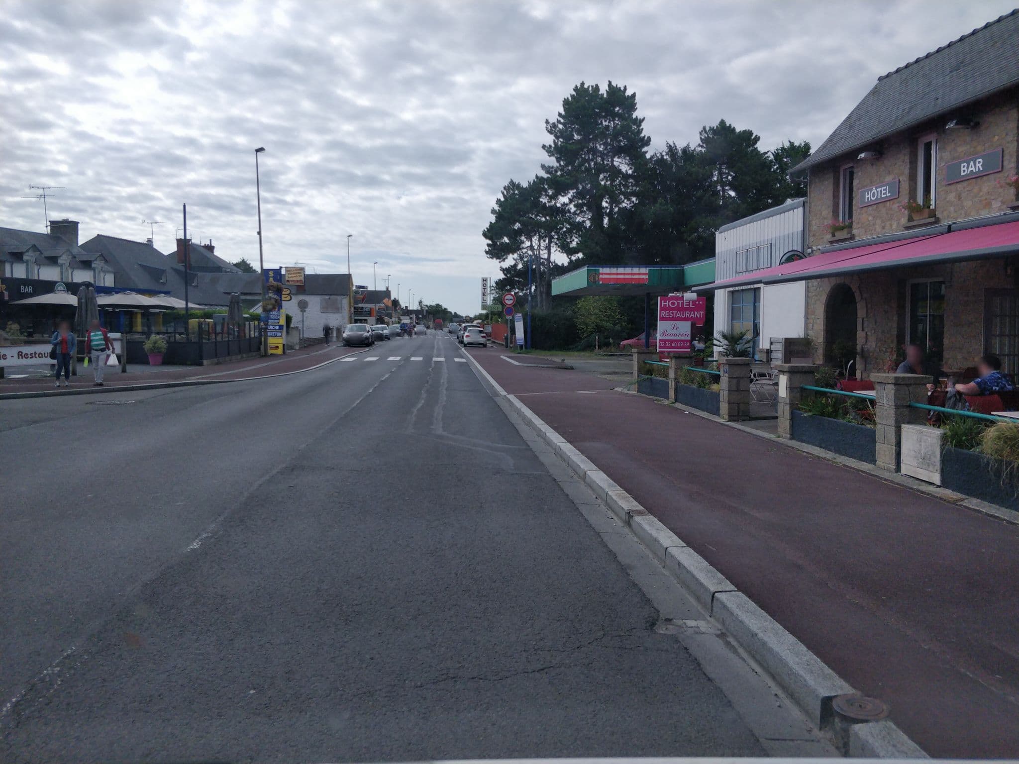 Street view near Le Beauvoir SARL La Colleen De Maxence, Pontorson — © raymond (CC BY-SA · Mapillary)