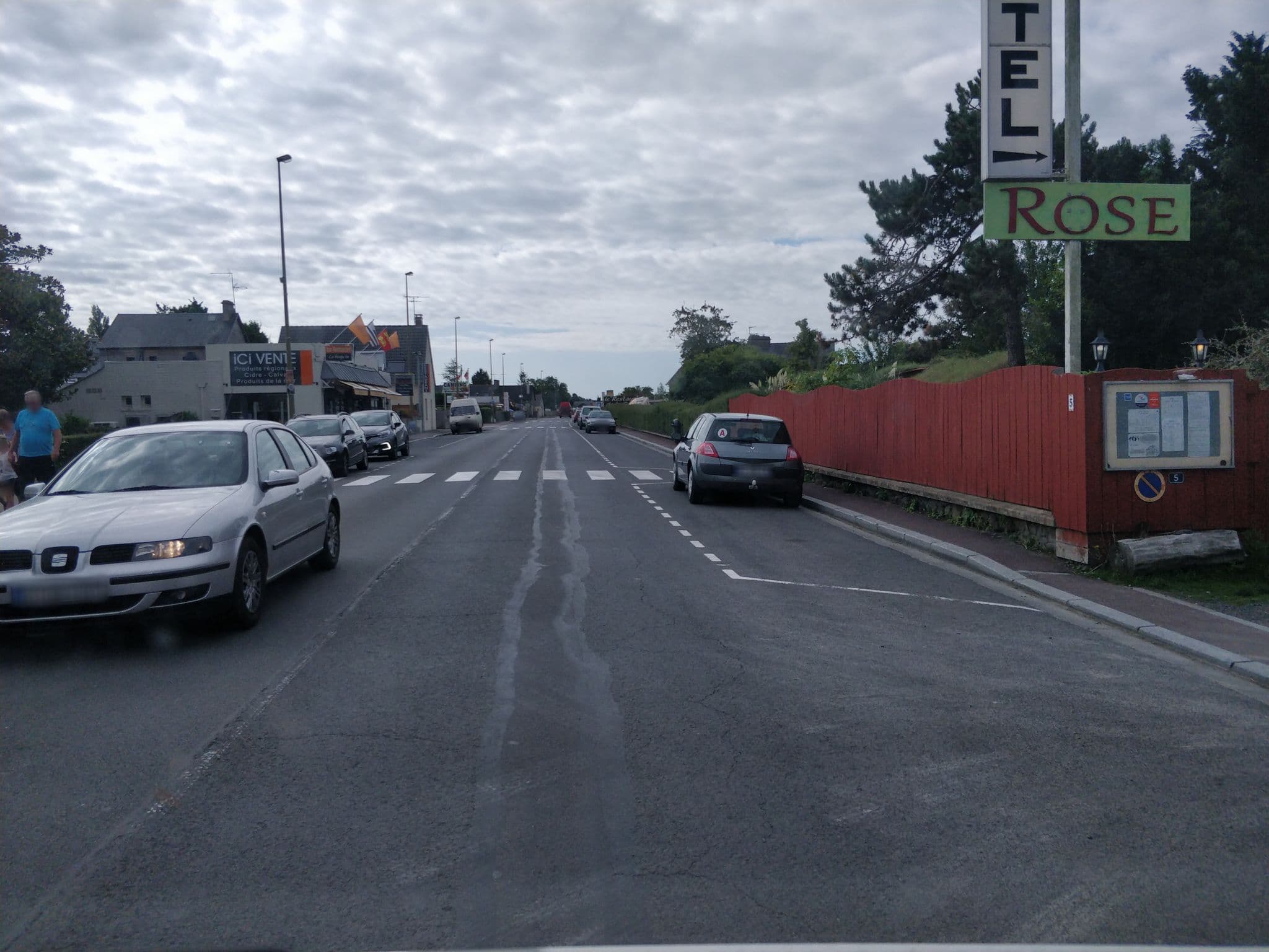 Street view near Gué de Bauvoire, Pontorson — © raymond (CC BY-SA · Mapillary)