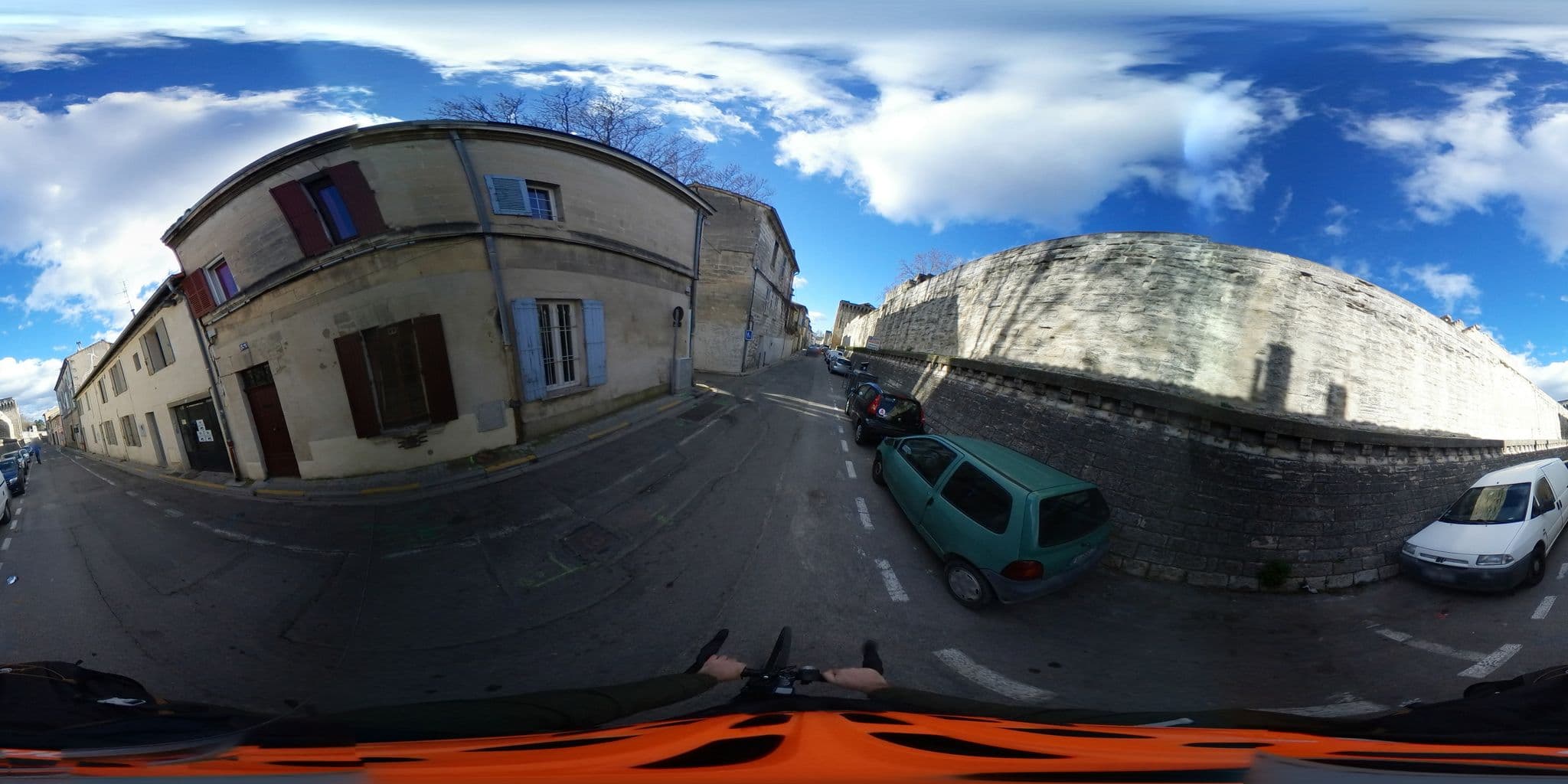 Street view near lumani, Avignon — © alexavignon (CC BY-SA · Mapillary)