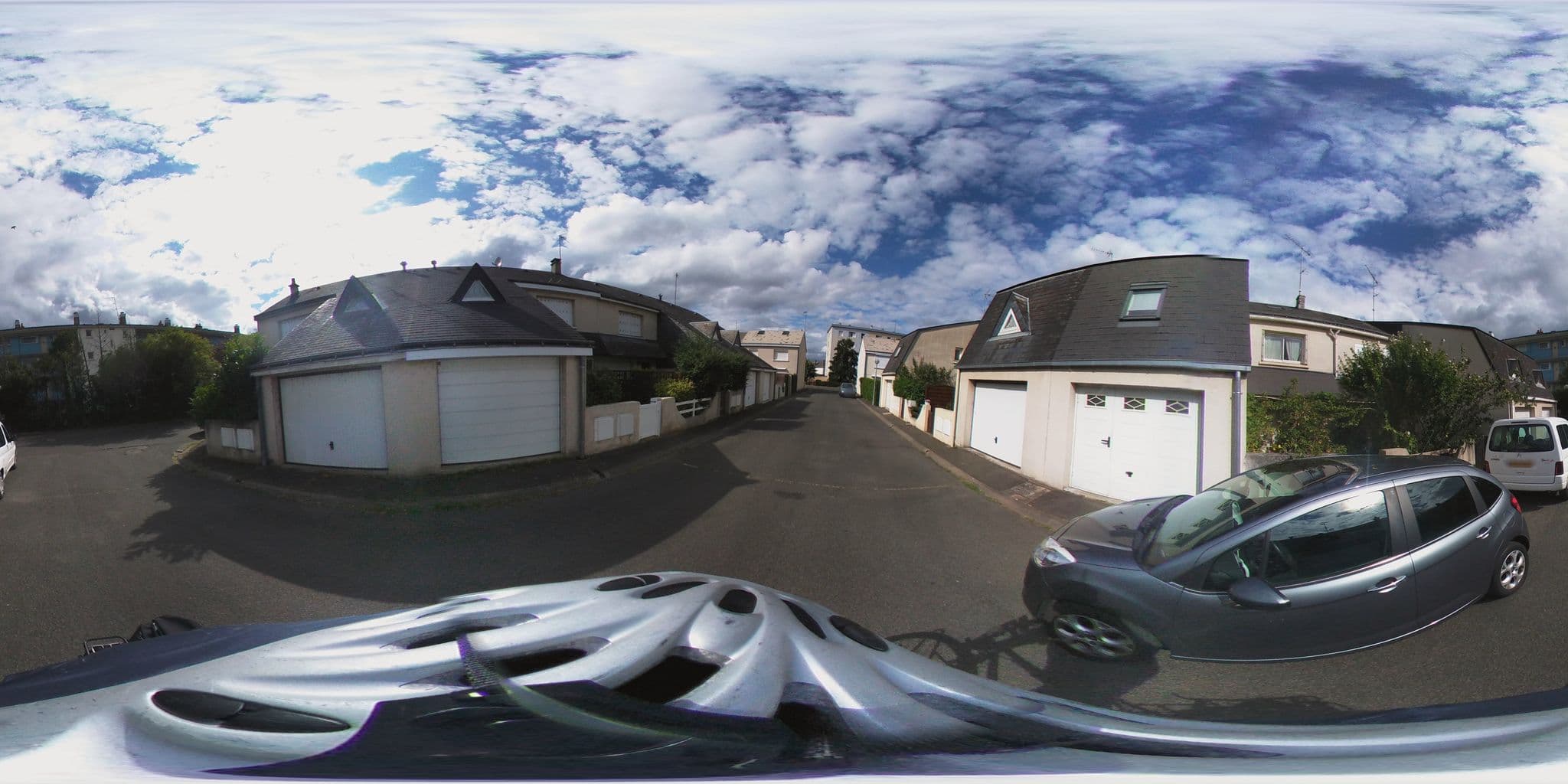 Street view near Aux Chambres Jolivet, Tours — © estevan (CC BY-SA · Mapillary)