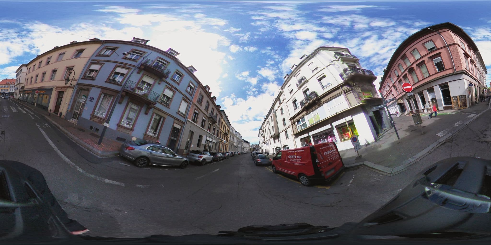 Street view near ResidHotel Mulhouse Centre, Mulhouse — © simon_geovelo (CC BY-SA · Mapillary)