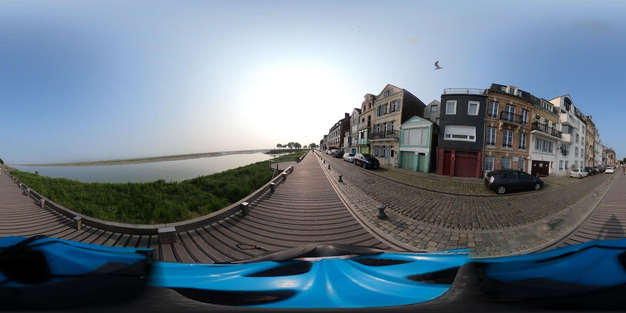 Street view near Baie à Deux, Saint-Valery-sur-Somme — © padididejurbise (CC BY-SA · Mapillary)