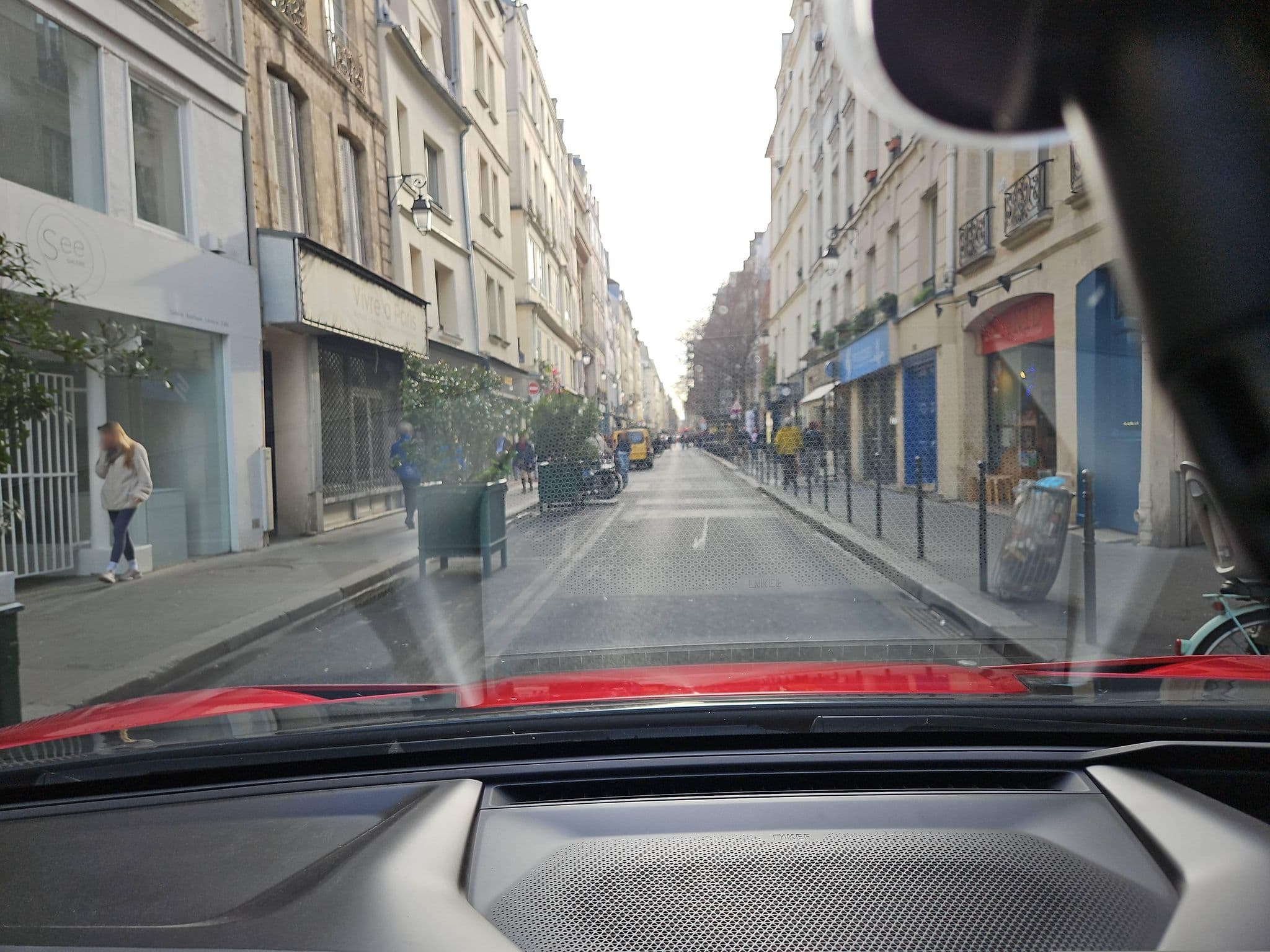 Street view near At Home Hotel Paris Apartments, Paris 04 Hôtel-de-Ville — © toho (CC BY-SA · Mapillary)