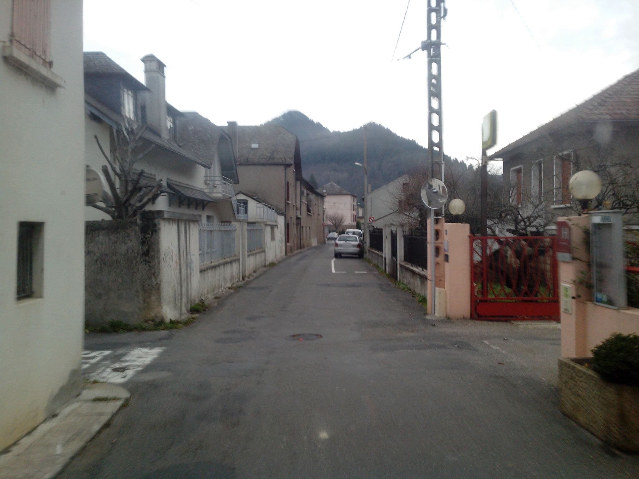 Street view near Hôtel des Gorges du Tarn, Florac — © hamlet (CC BY-SA · Mapillary)