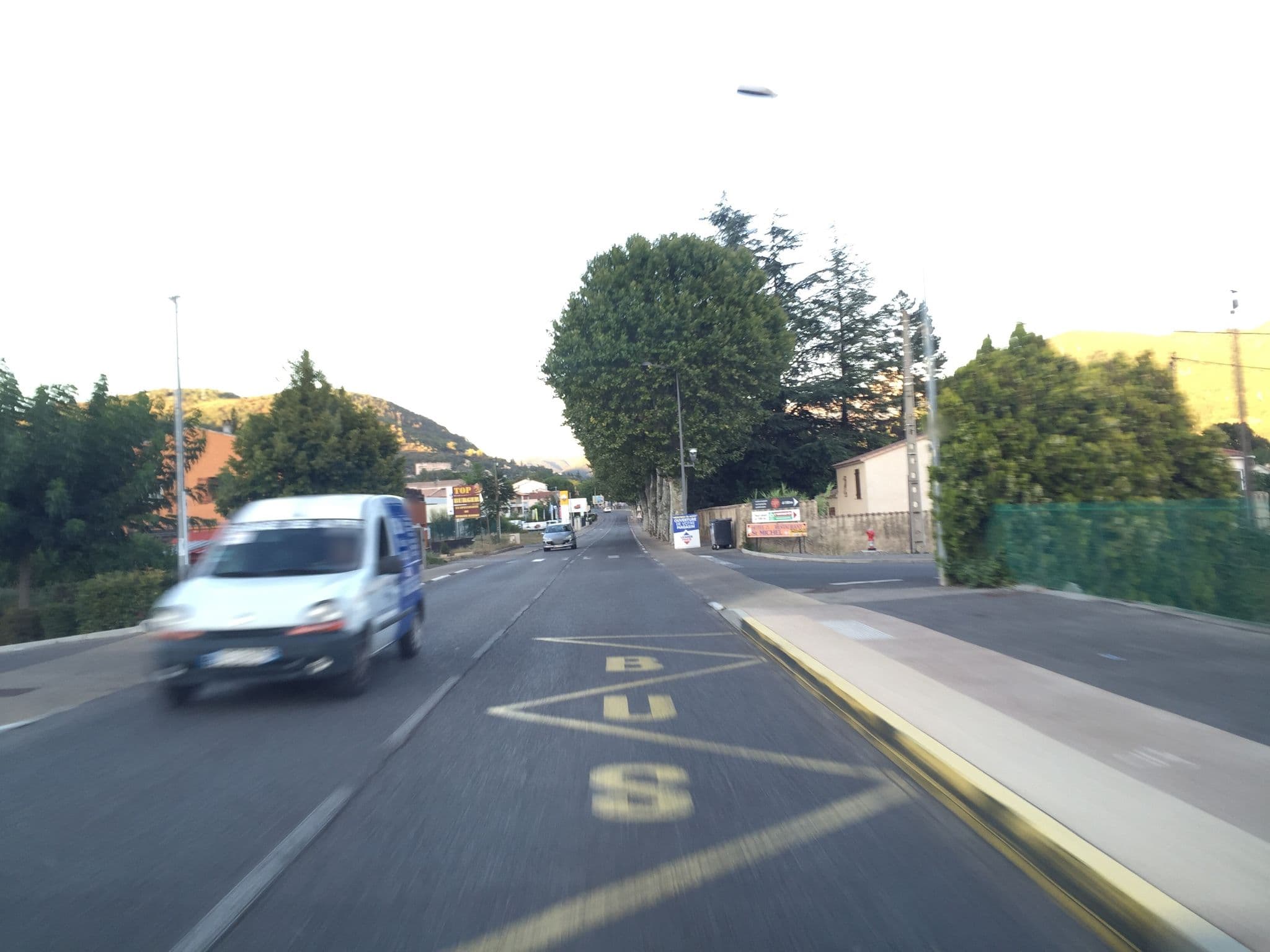 Street view near Hôtel Saint-Michel, Digne-les-Bains — © zimmy (CC BY-SA · Mapillary)