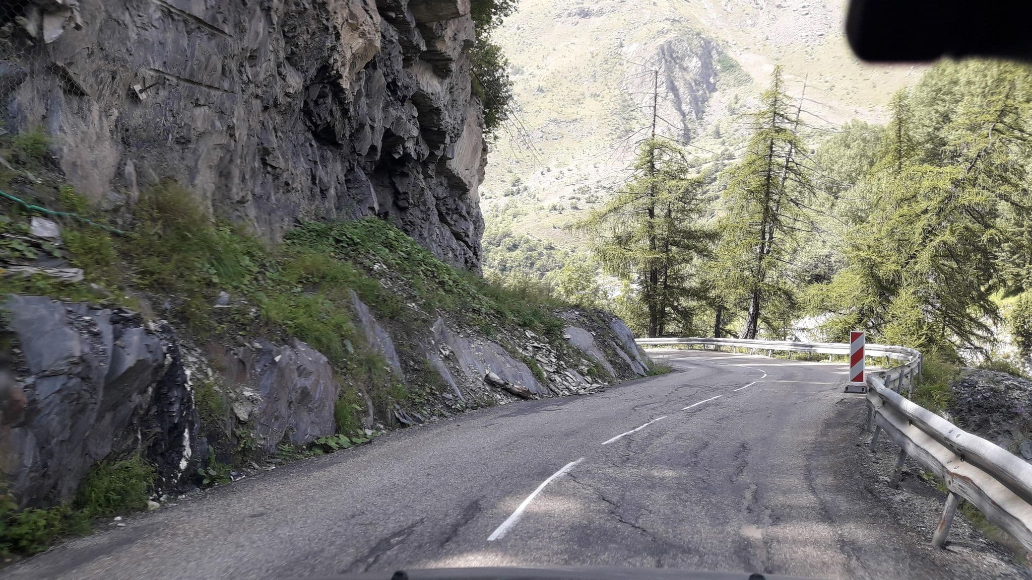 Street view near Clavans, Mont-de-Lans — © eric_s (CC BY-SA · Mapillary)