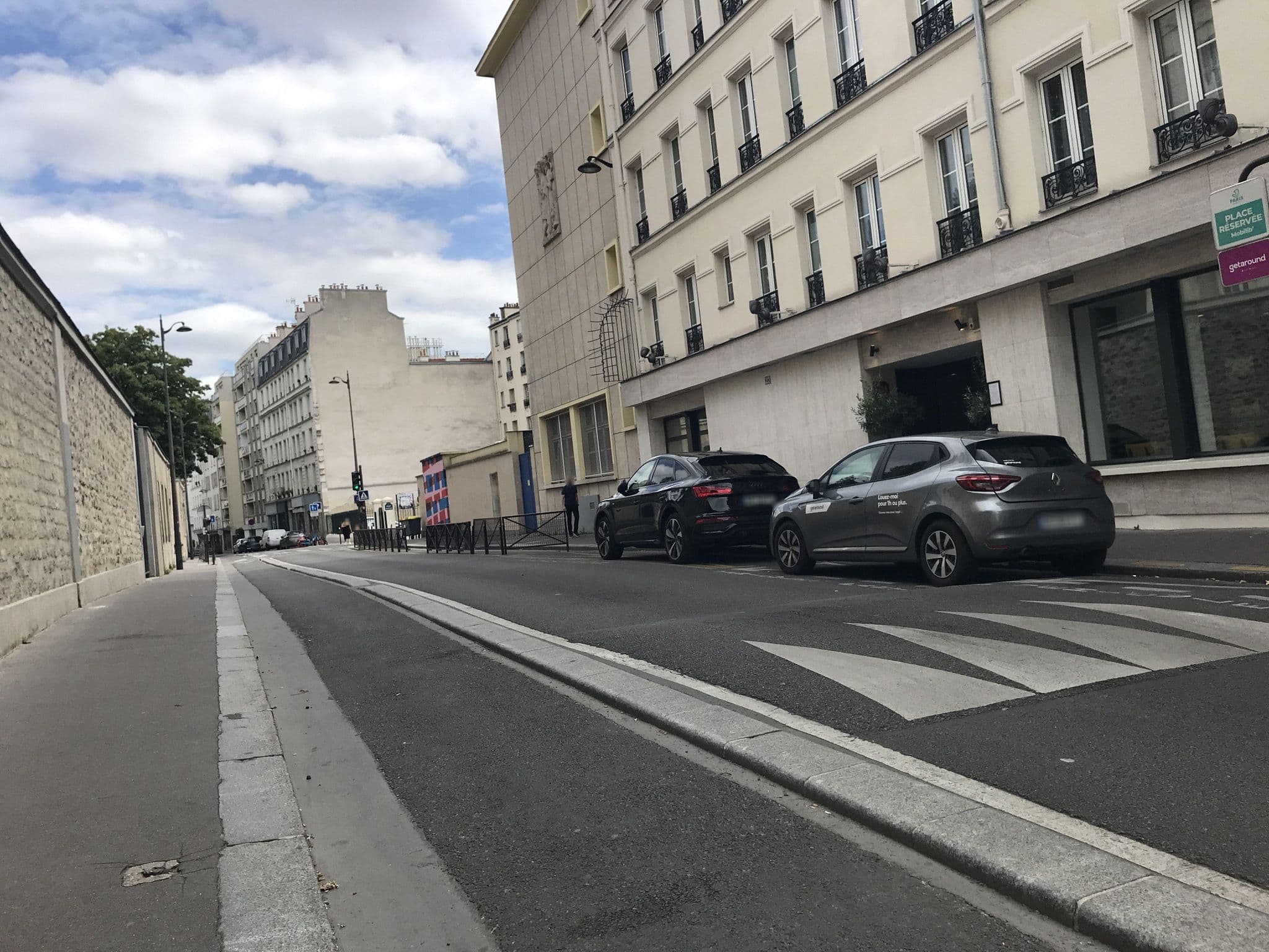 Street view near Timhotel Paris Gare de l'Est, Paris 10e Arrondissement — © miguel_andrade (CC BY-SA · Mapillary)