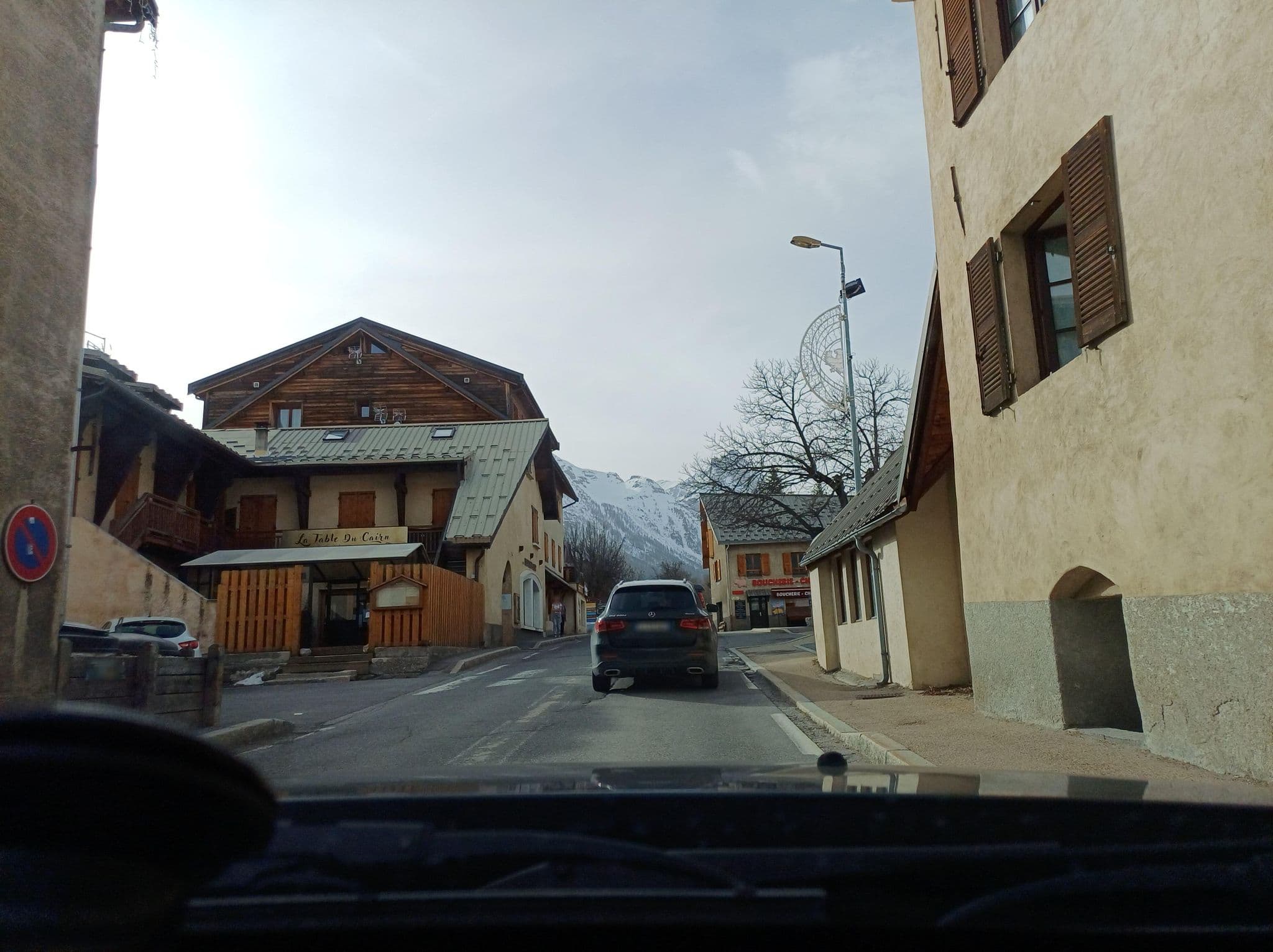 Street view near Les Clochettes, Le Monêtier-les-Bains — © MatthieuF4FNE (CC BY-SA · Mapillary)