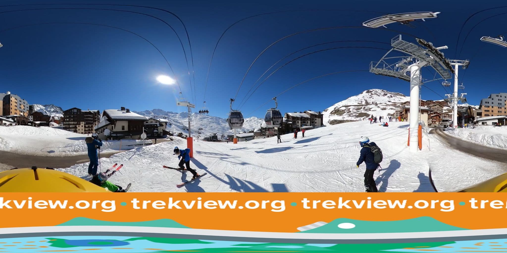 Street view near oxalys 24, Val Thorens — © trekviewed (CC BY-SA · Mapillary)
