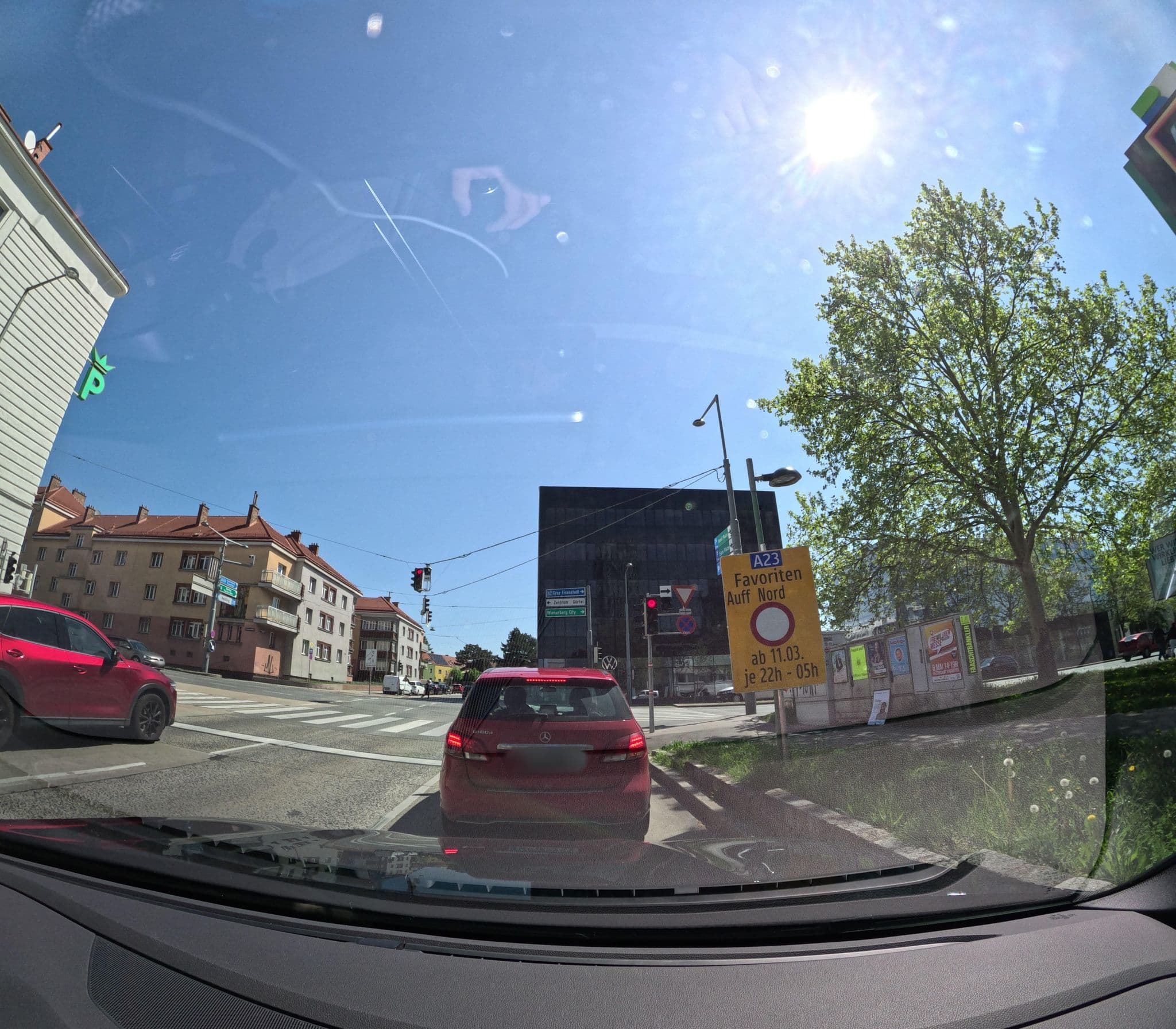 Street view near PLAZA Premium Wien, Meidling — © erias (CC BY-SA · Mapillary)