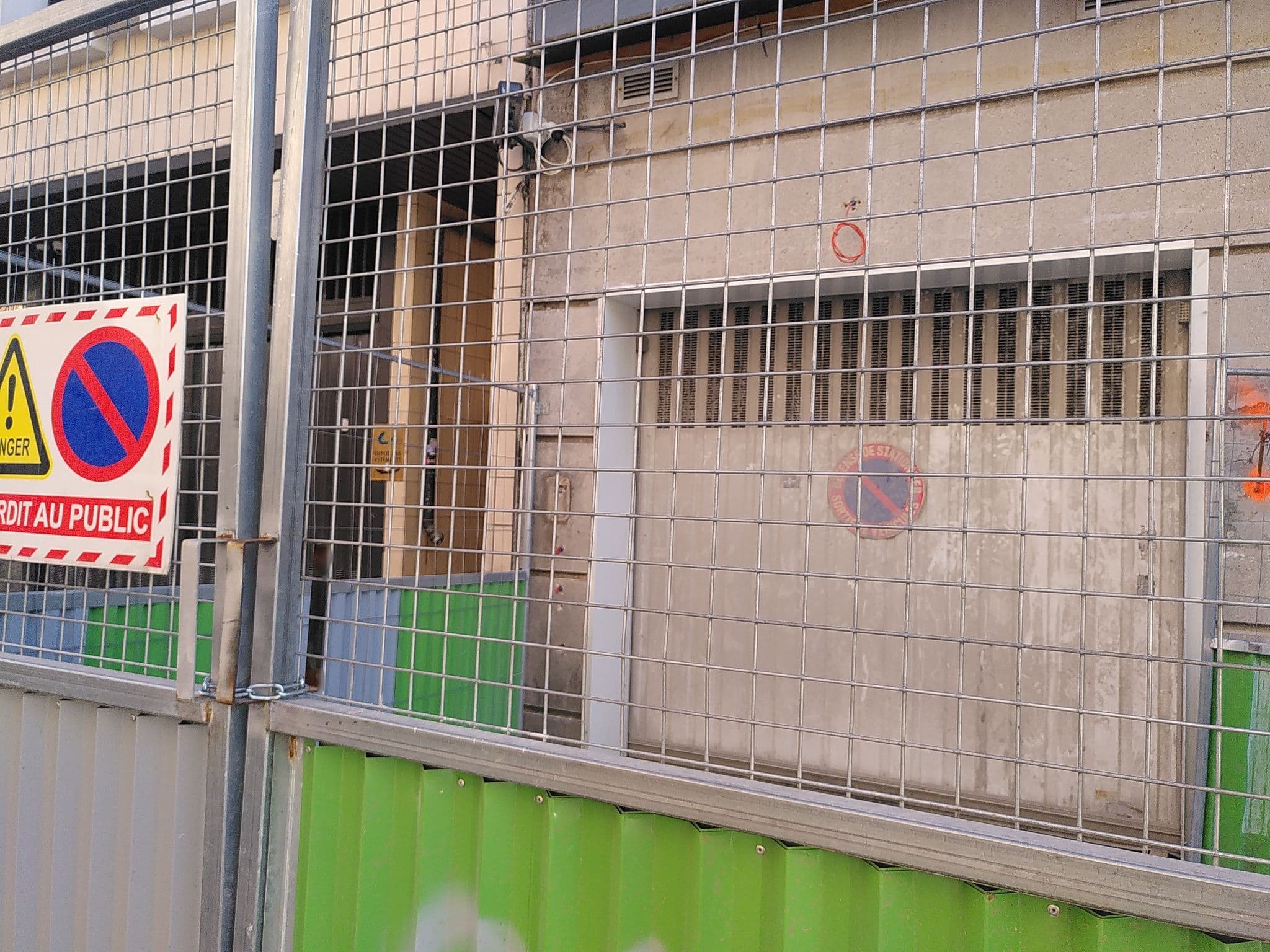 Street view near Novotel Paris 20 Belleville, Folie Méricourt — © britze (CC BY-SA · Mapillary)