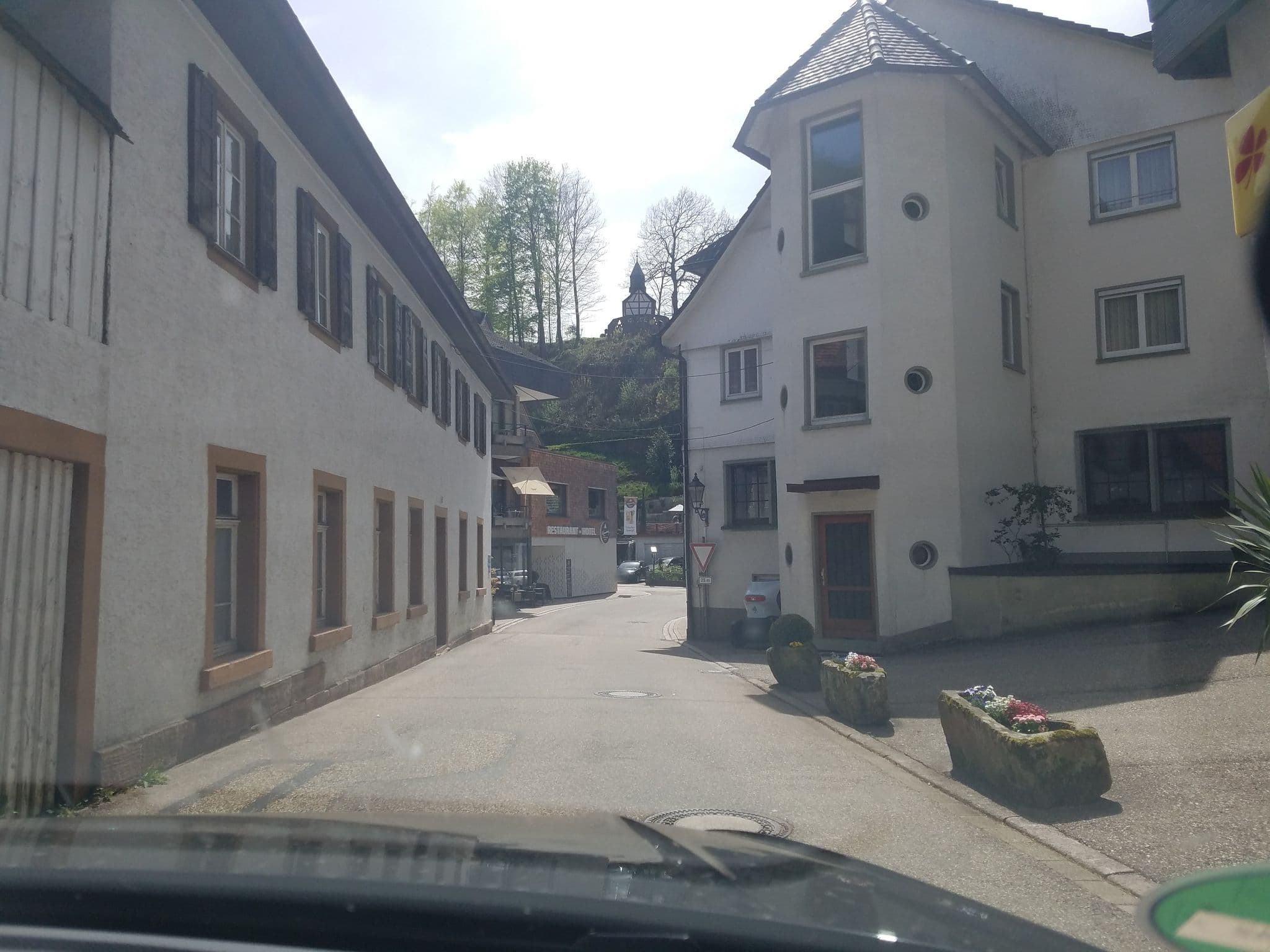 Street view near Kurbad Adlerbad, Bad Peterstal-Griesbach — © karthoo (CC BY-SA · Mapillary)