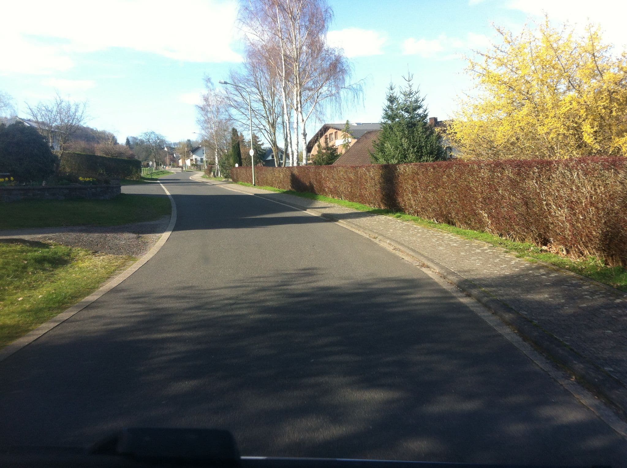 Street view near Nellessen Maria Pension, Nellessen Helmut, Simmerath — © raymond (CC BY-SA · Mapillary)
