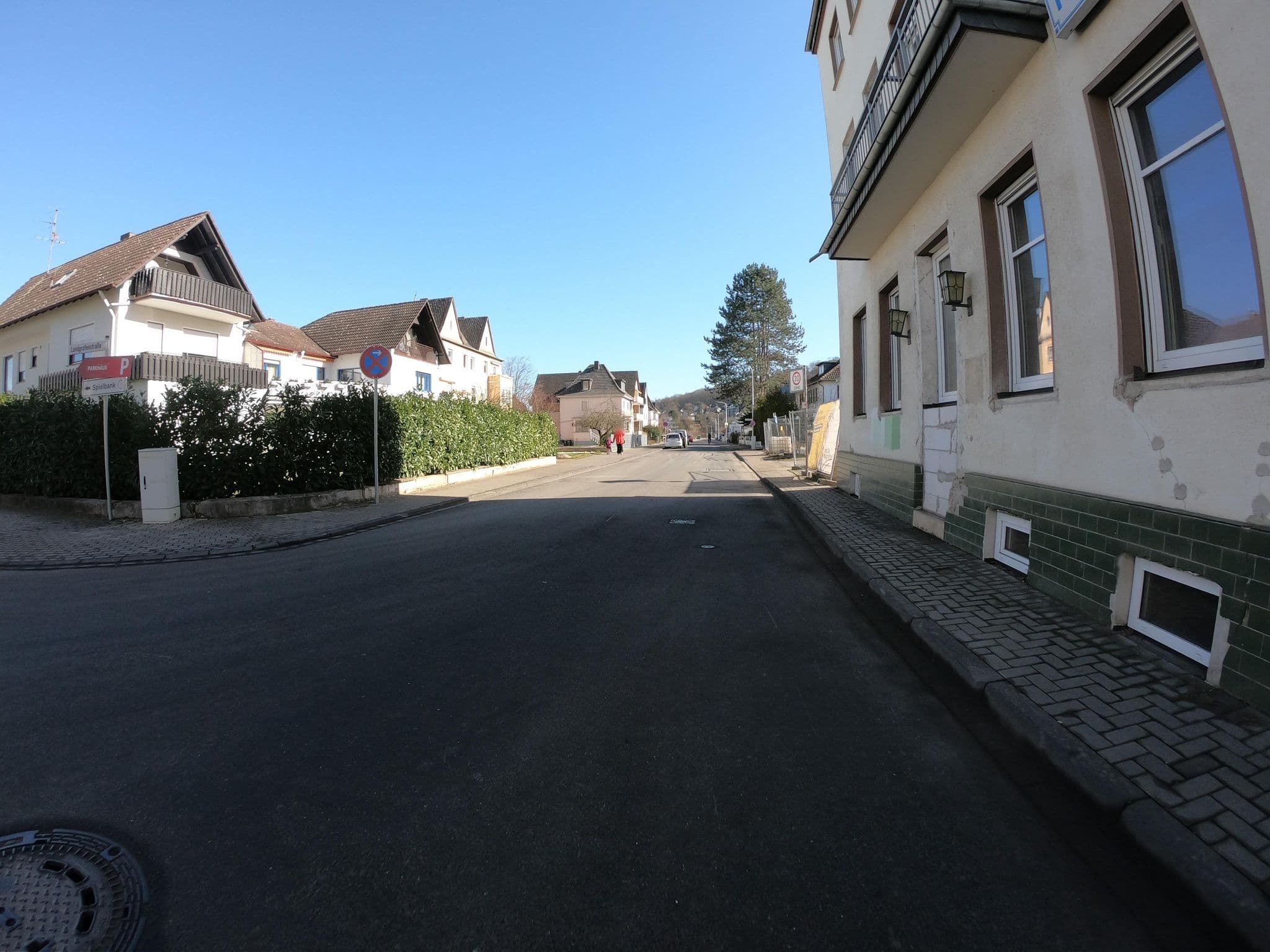 Street view near Kurhaus Klement, Bad Neuenahr-Ahrweiler — © bernd1960 (CC BY-SA · Mapillary)