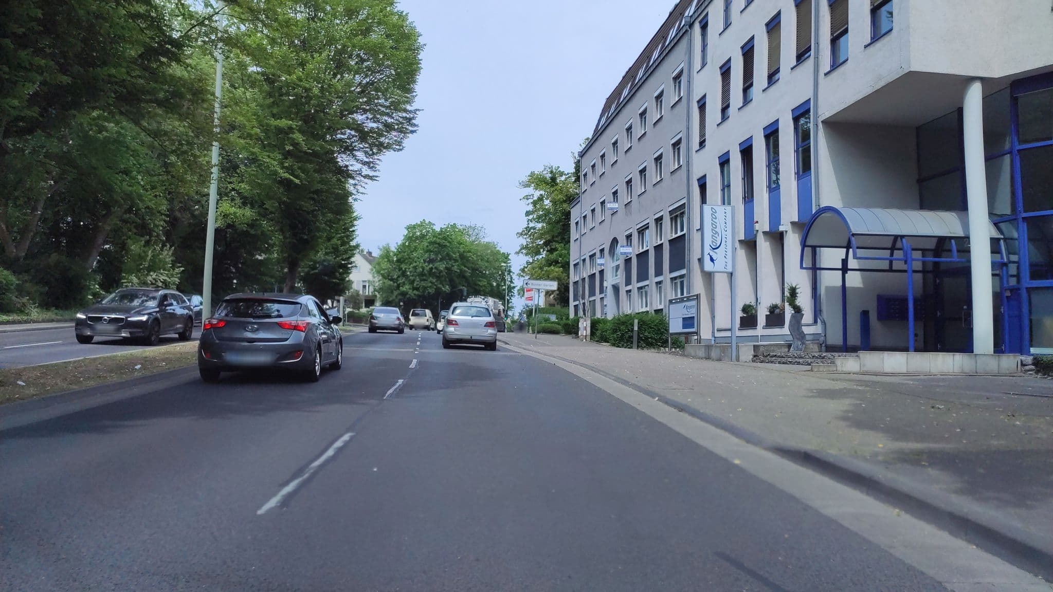 Street view near Dorint, Mönchengladbach — © maltis (CC BY-SA · Mapillary)
