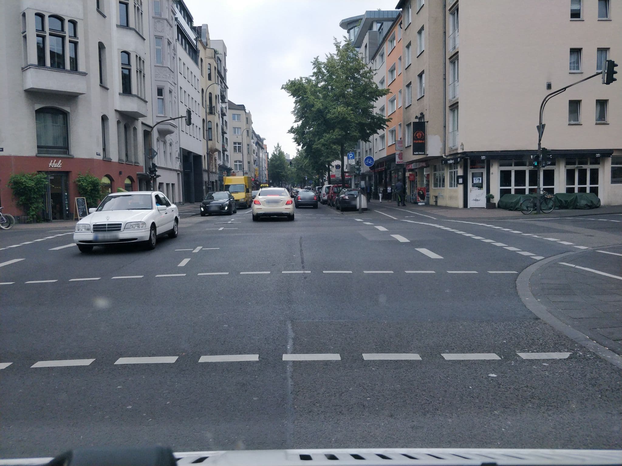 Street view near Apartment Belgisches Viertel, Neustadt/Nord — © raymond (CC BY-SA · Mapillary)