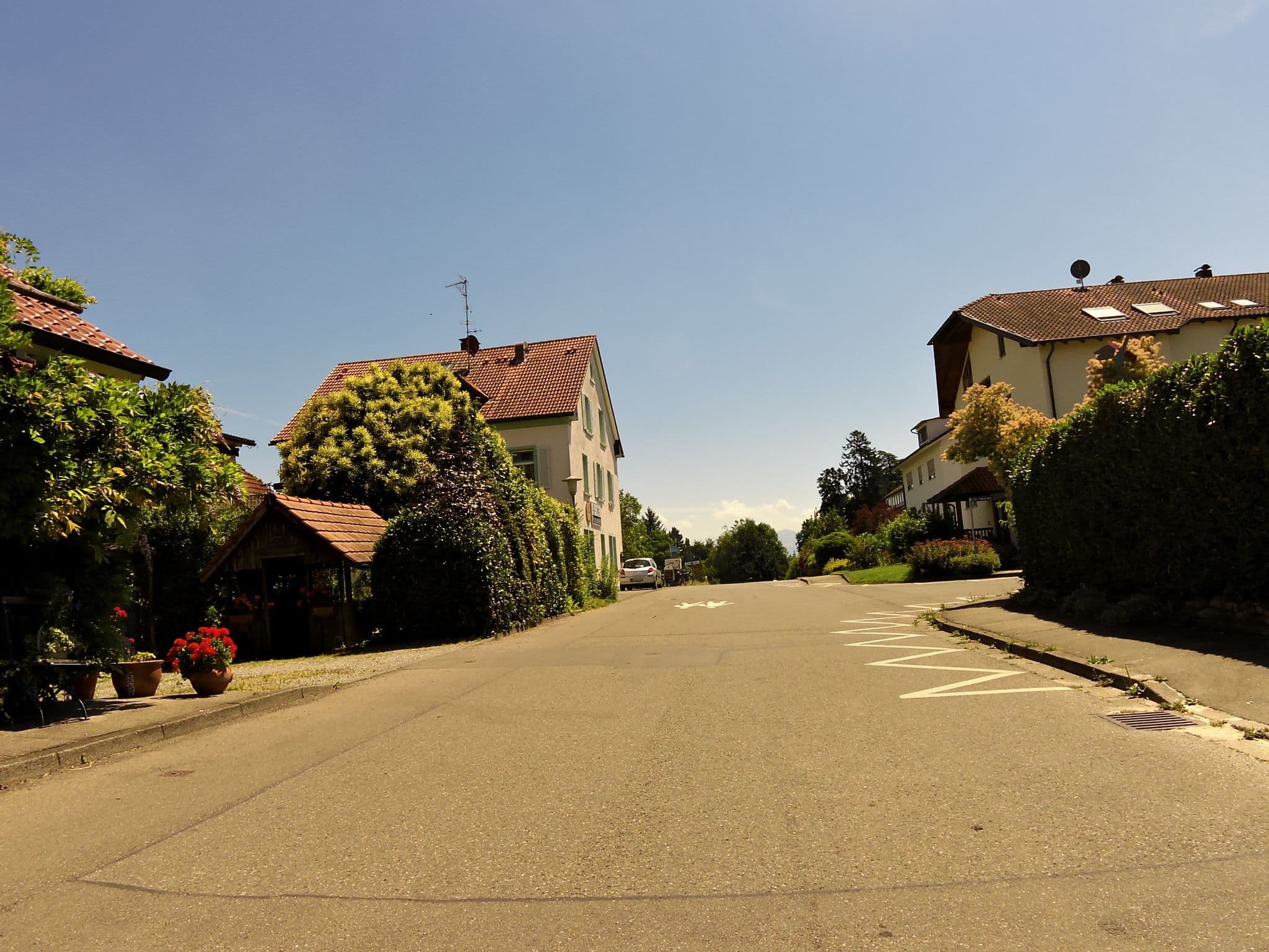 Street view near See-Hostel Wasserburg am Bodensee, Bodolz — © czmrtn (CC BY-SA · Mapillary)