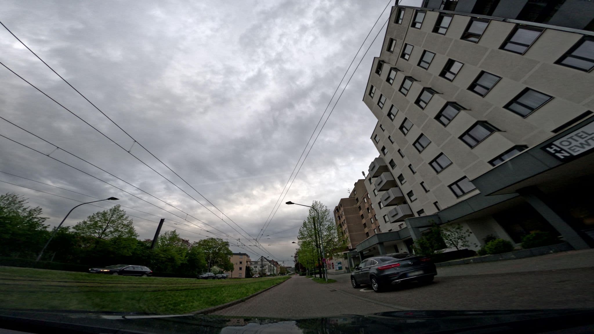 Street view near Hotel Newton Heilbronn, Heilbronn — © fx7 (CC BY-SA · Mapillary)