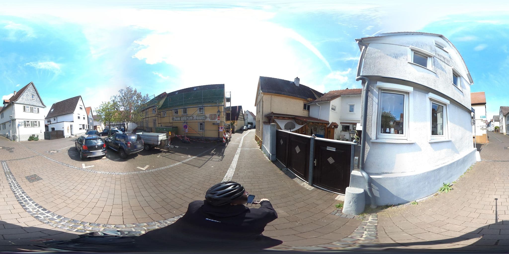 Street view near Hotel Schick, Bad Homburg vor der Höhe — © Planungsgesellschaft_RV-K (CC BY-SA · Mapillary)
