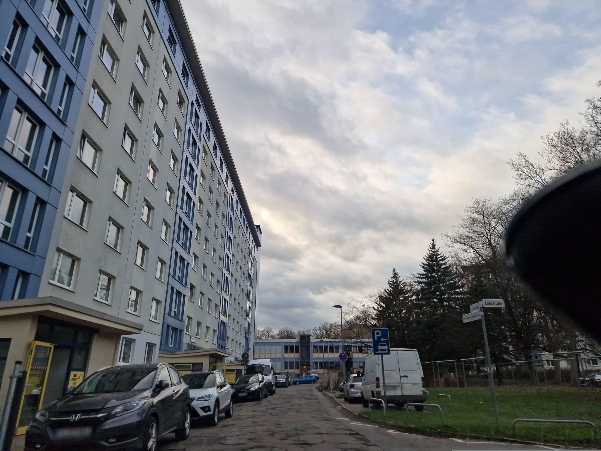 Street view near Kiss Evelyn Dipl.- Betriebsw., Rentenberaterin, Chemnitz — © canislupus (CC BY-SA · Mapillary)