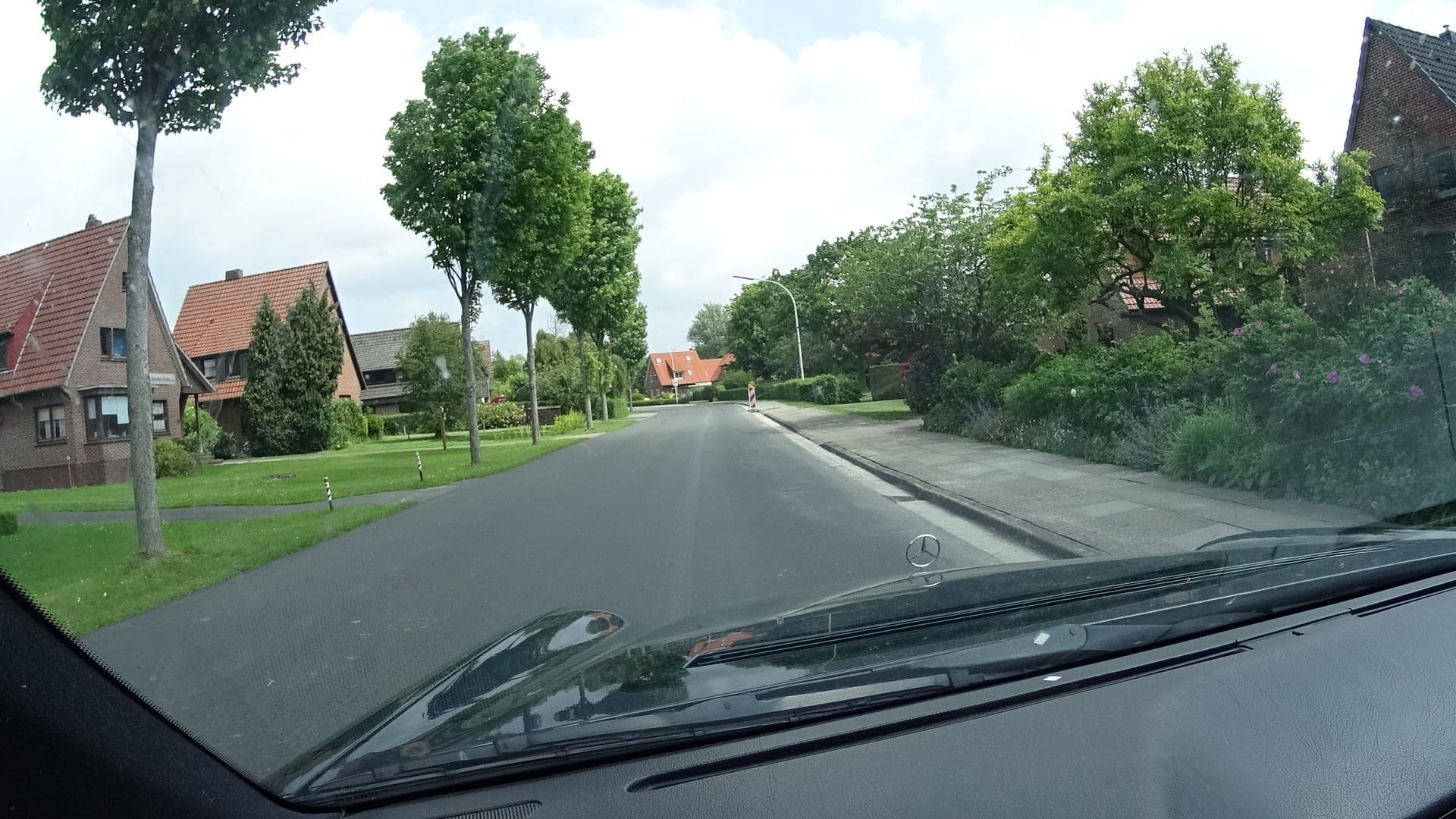 Street view near Center Parcs Butjadinger Küste, Butjadingen — © nrpoprfoto (CC BY-SA · Mapillary)