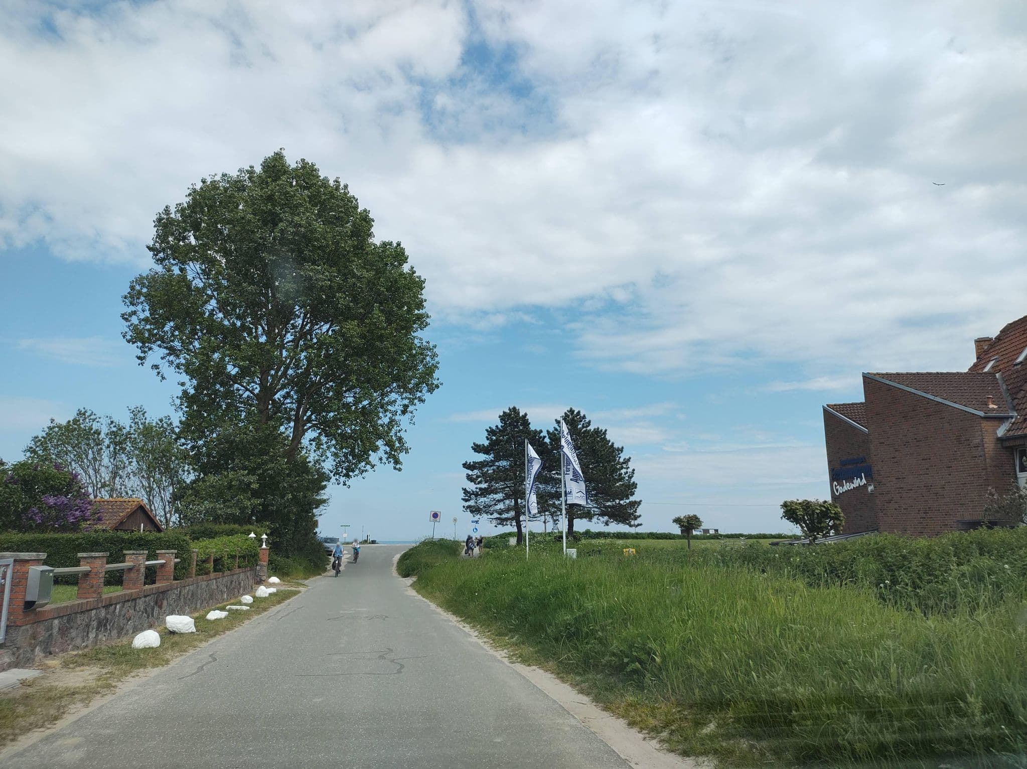 Street view near Apartmentanlage Godewind, Gelting — © thetornado76 (CC BY-SA · Mapillary)