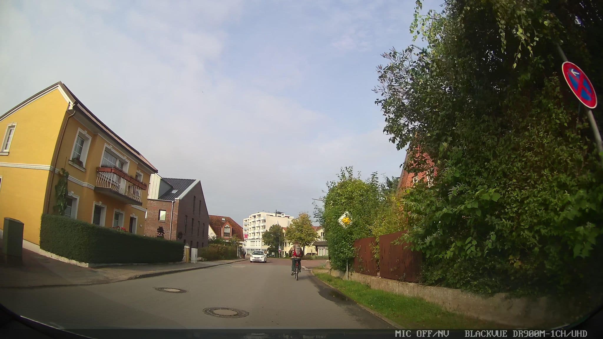 Street view near Thode, Inh. Renate Grell, Kellenhusen — © chuck (CC BY-SA · Mapillary)