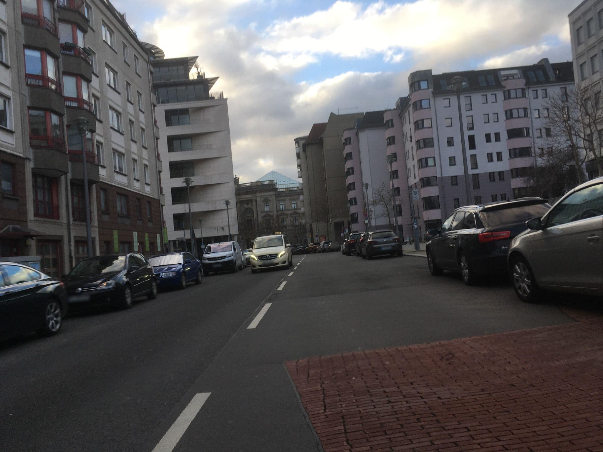Street view near Cityhostel Berlin, Tiergarten — © carlheinz (CC BY-SA · Mapillary)