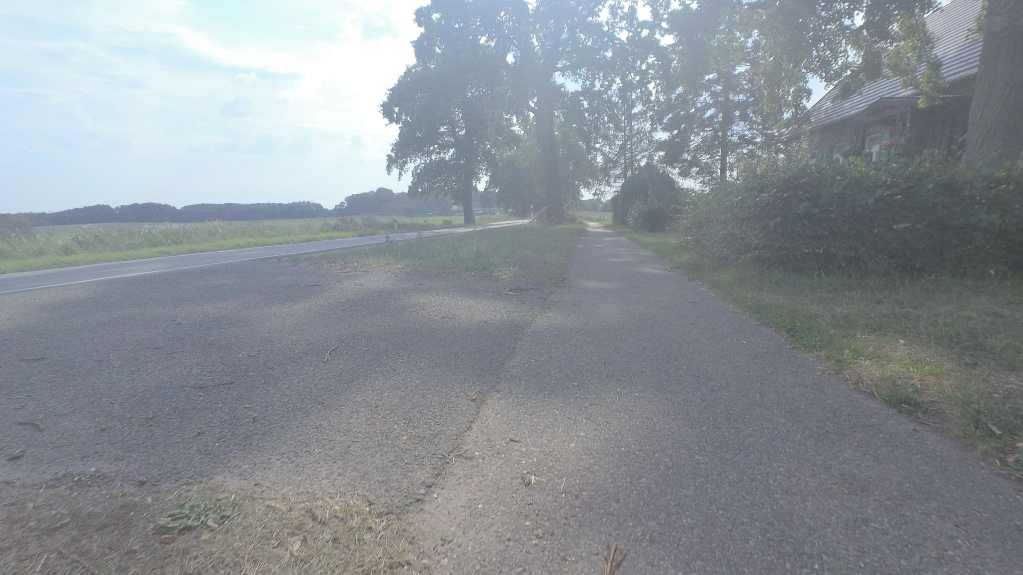 Street view near LANDHAUS MÜRITZ (ehem. Müllerhaus), Röbel — © britiger (CC BY-SA · Mapillary)