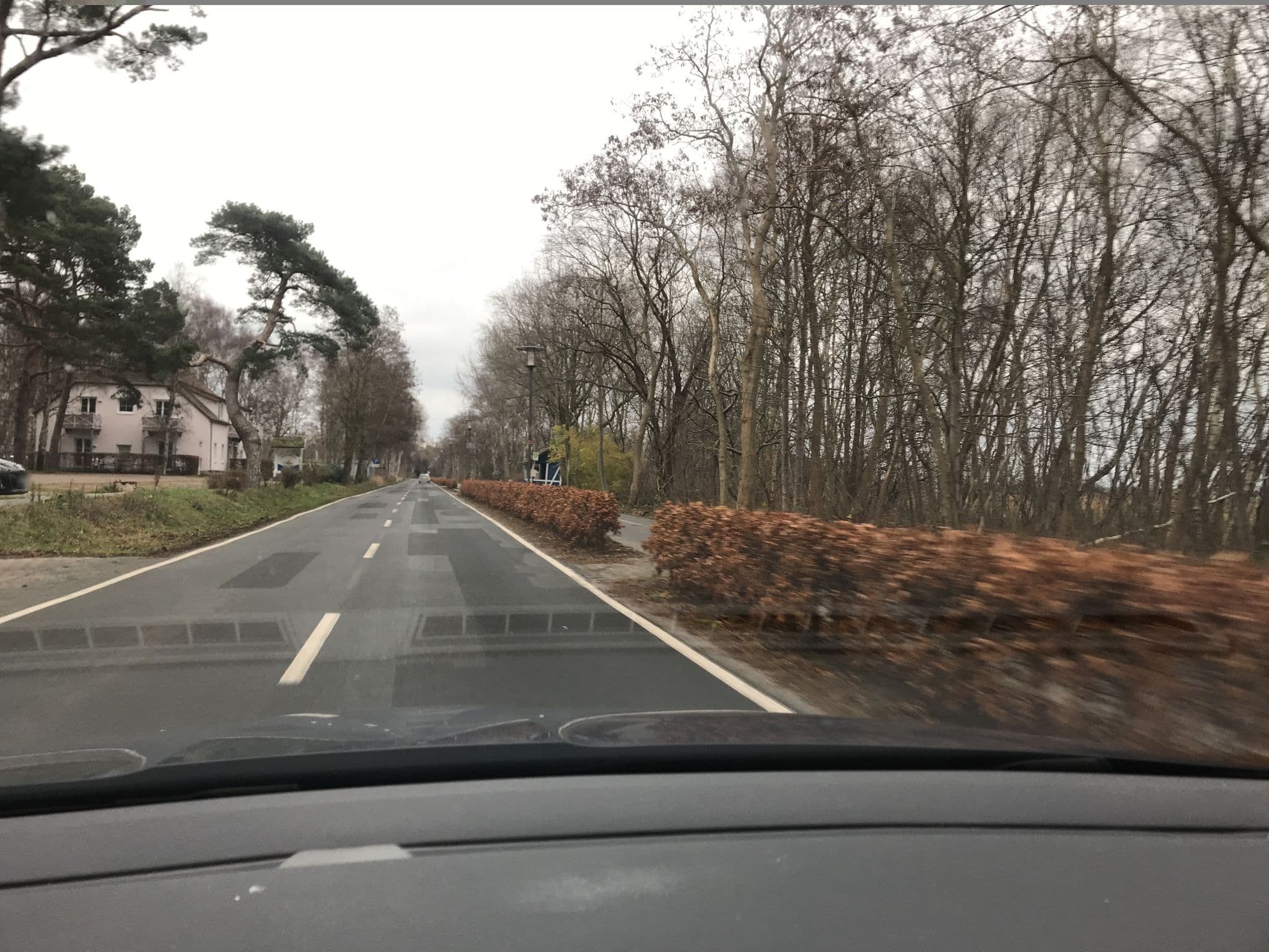 Street view near Ferienwohnung Toplaterne, Ostseebad Dierhagen — © atze777 (CC BY-SA · Mapillary)