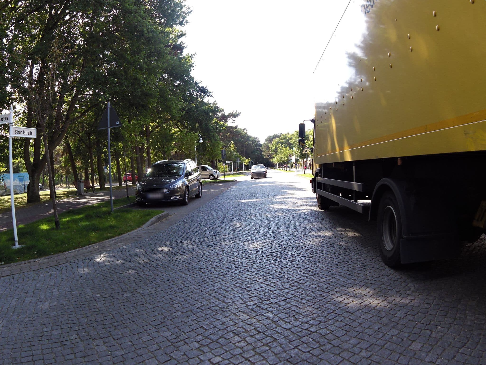 Street view near Wilms Ferienhaus, Karlshagen — © zoegglmeyr (CC BY-SA · Mapillary)
